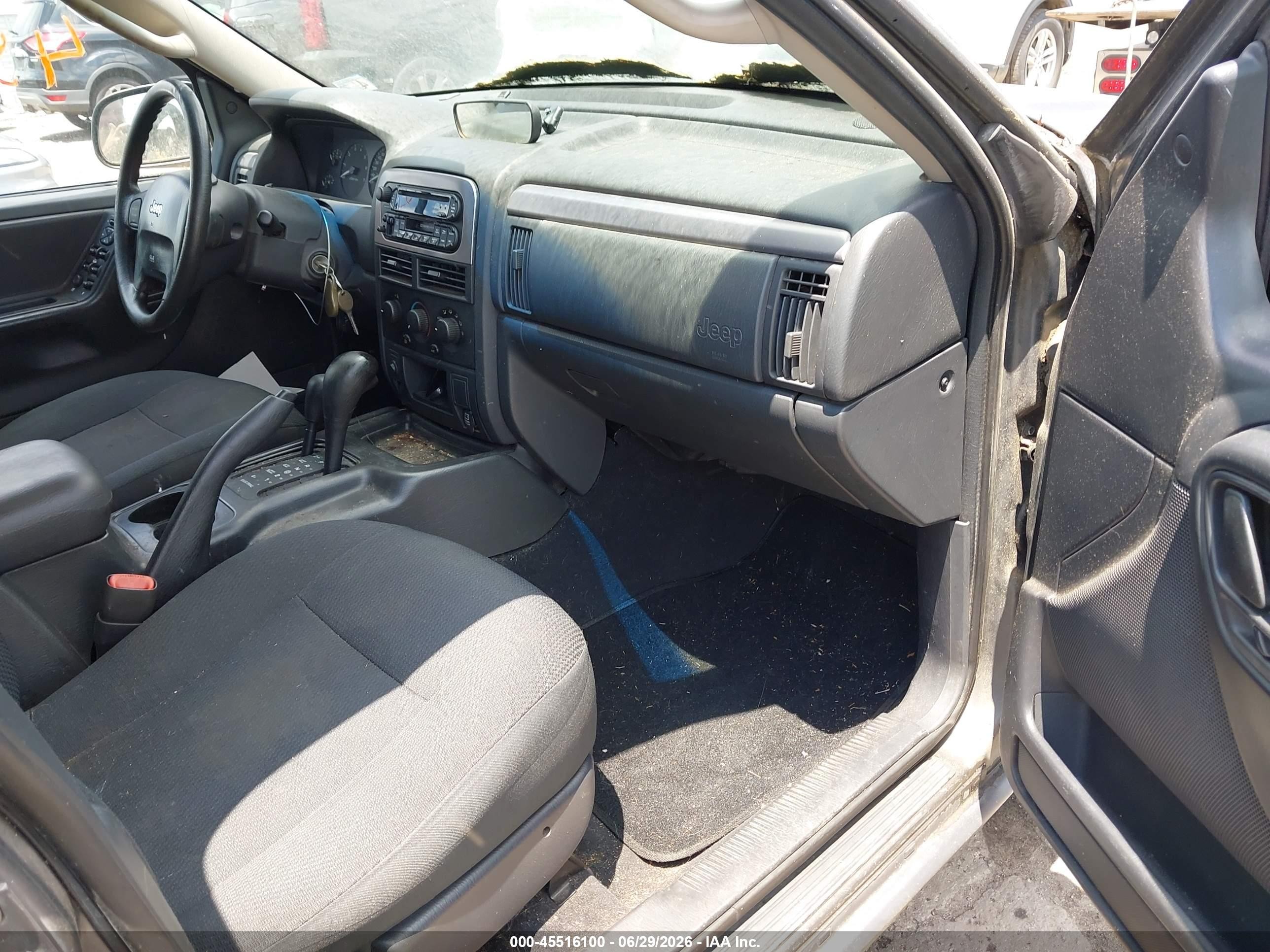 2003 Jeep Grand Cherokee Laredo Gray vin: 1J4GW48S43C609986