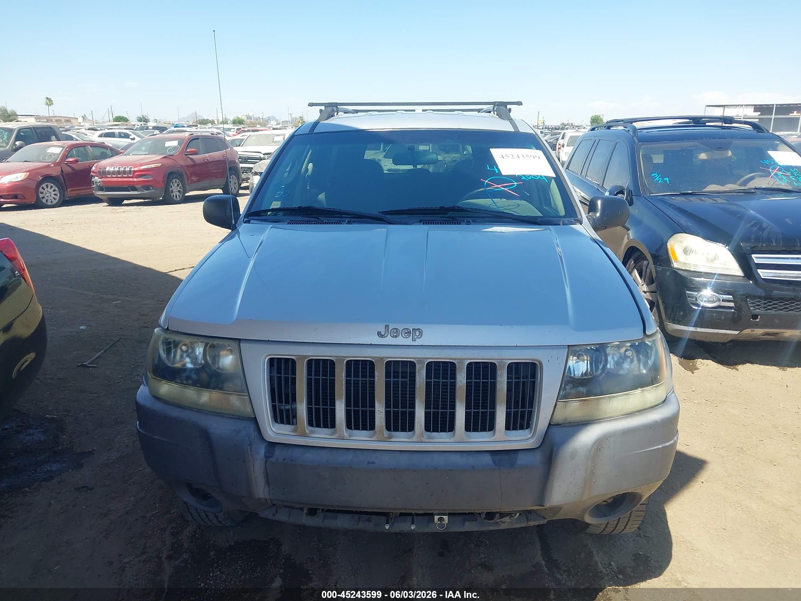2004 Jeep Grand Cherokee Laredo Gray vin: 1J4GW48S44C233906