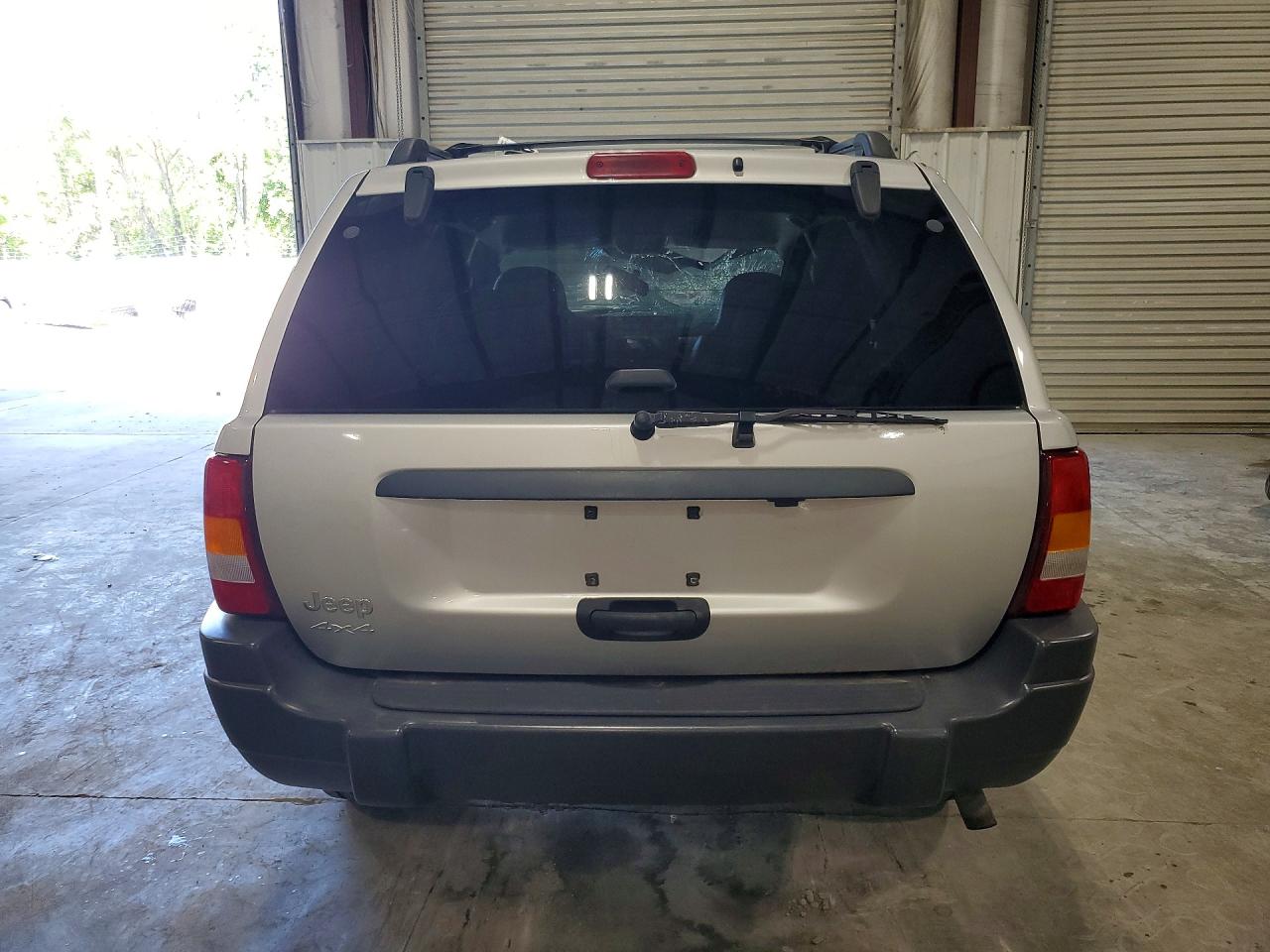 2004 Jeep Grand Cherokee Laredo Gray vin: 1J4GW48S44C399519