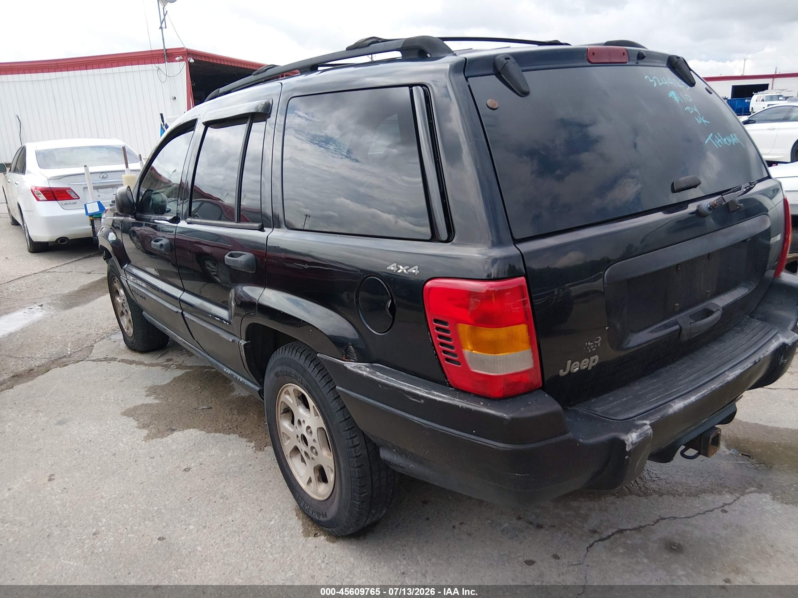2000 Jeep Grand Cherokee Laredo Black vin: 1J4GW48S4YC324423