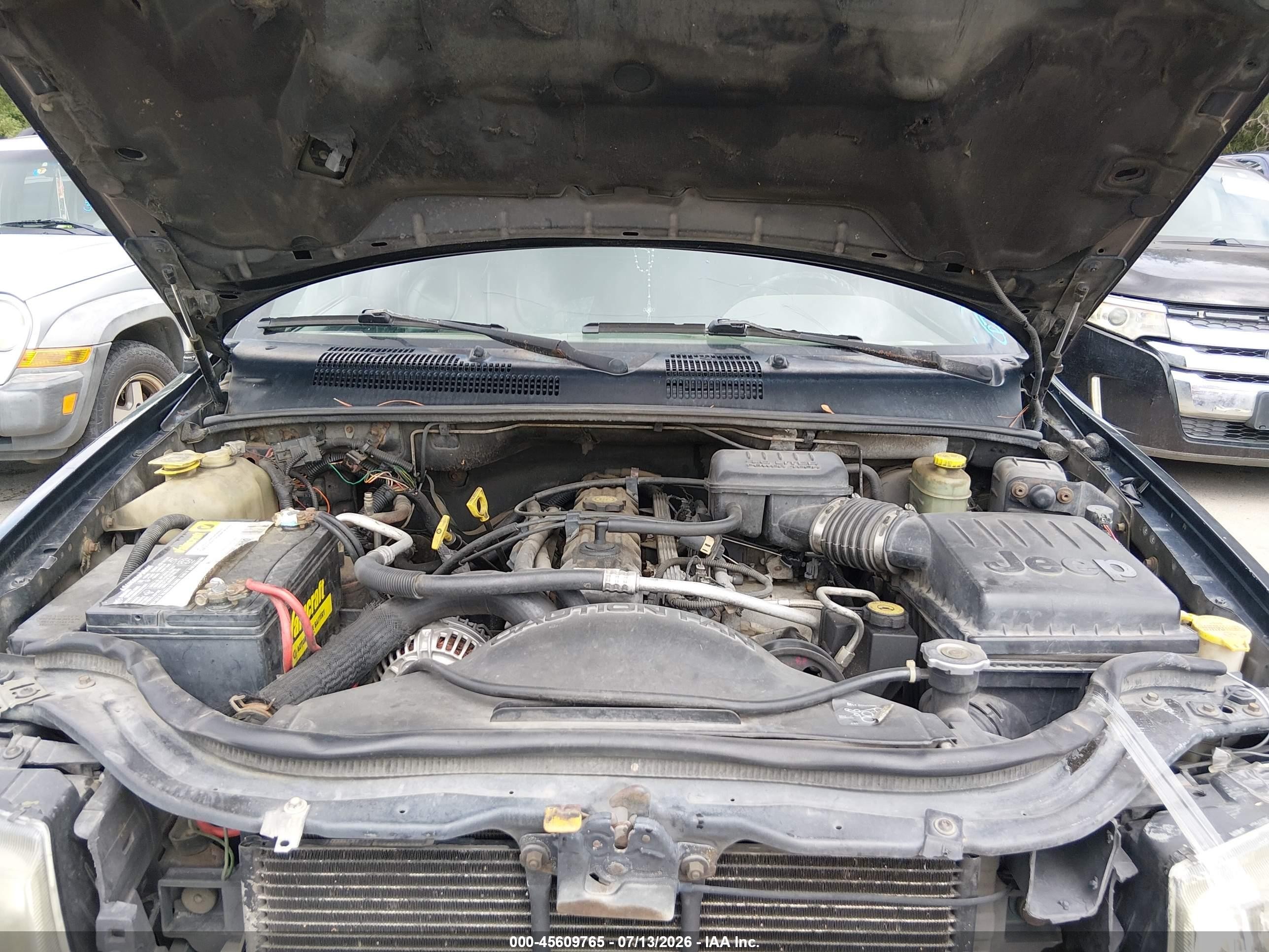 2000 Jeep Grand Cherokee Laredo Black vin: 1J4GW48S4YC324423