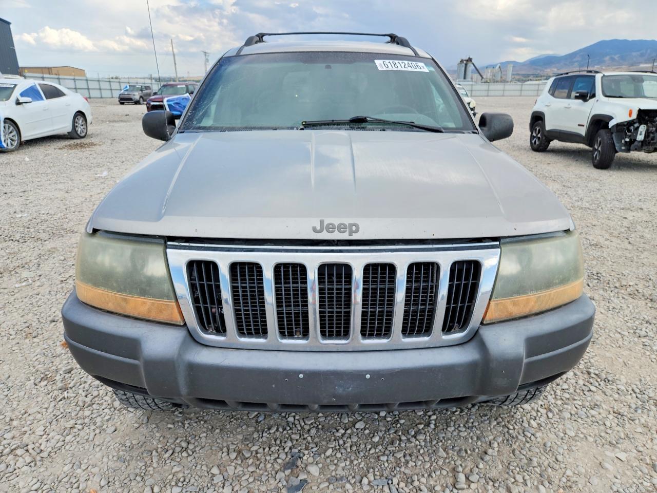 2001 Jeep Grand Cherokee Laredo Silver vin: 1J4GW48S51C599854