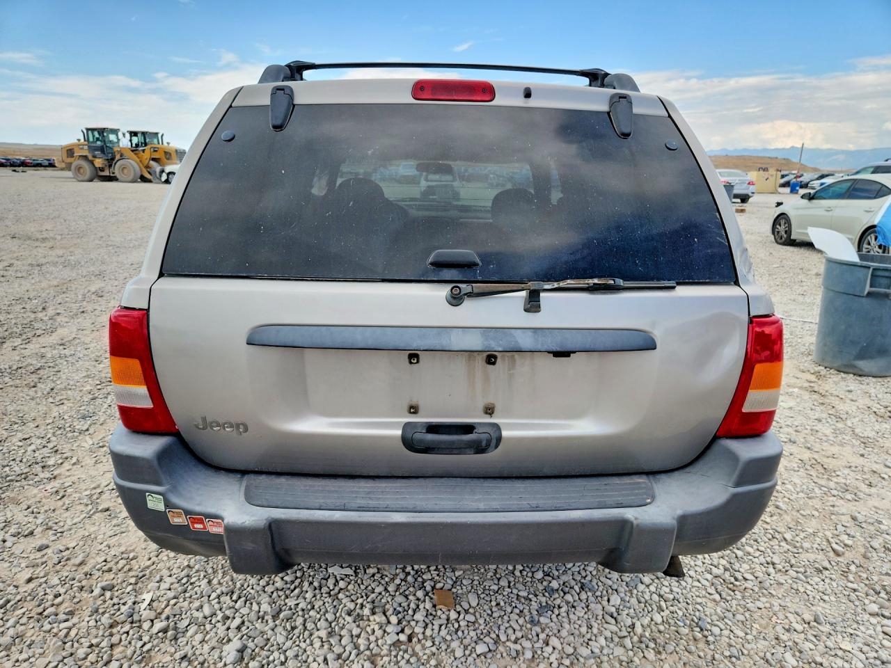 2001 Jeep Grand Cherokee Laredo Silver vin: 1J4GW48S51C599854