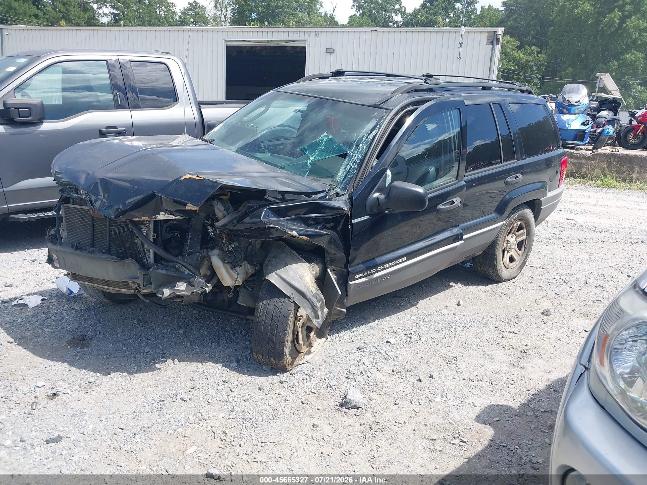 2002 Jeep Grand Cherokee Laredo Black vin: 1J4GW48S52C167427