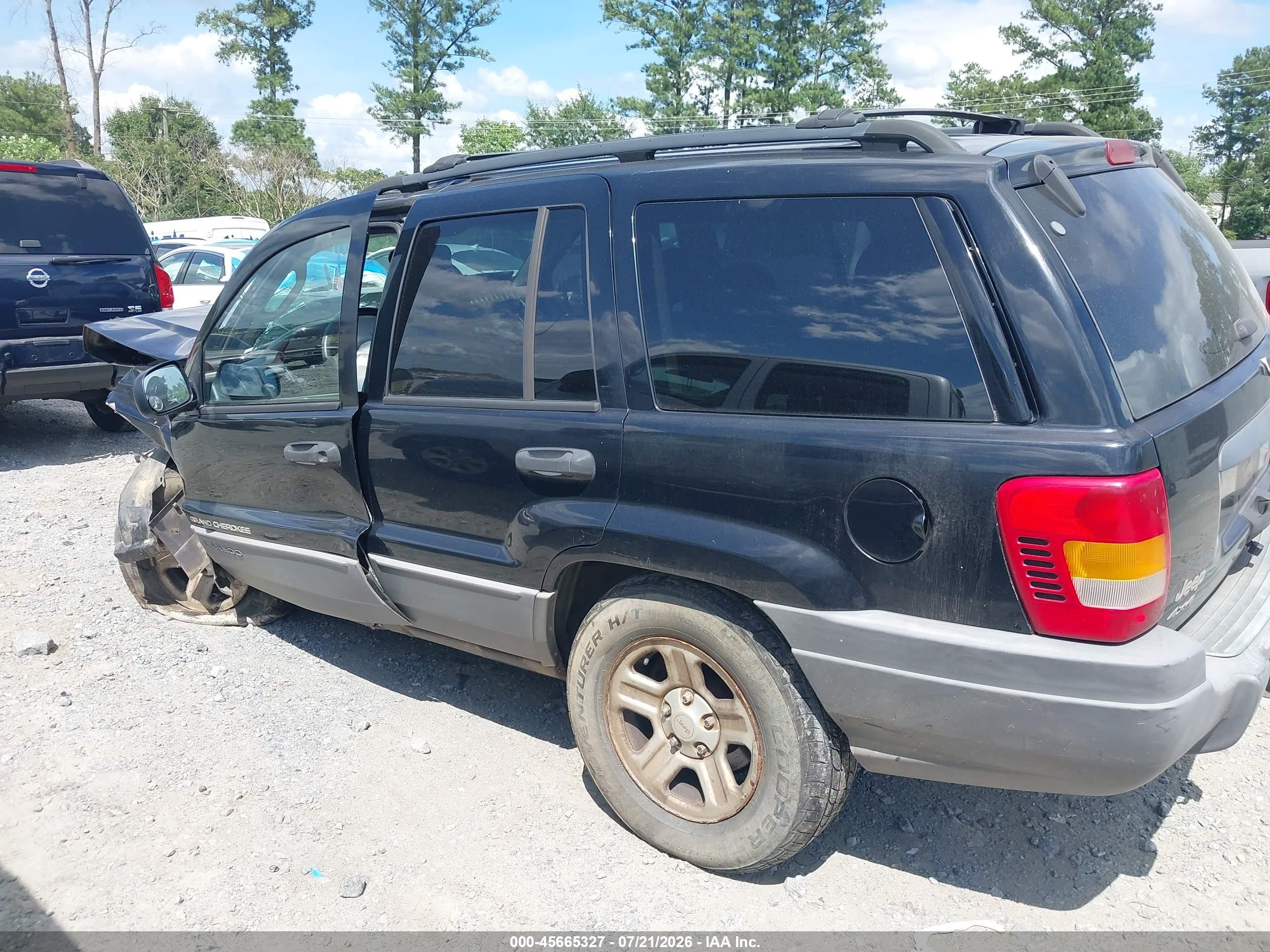 2002 Jeep Grand Cherokee Laredo Black vin: 1J4GW48S52C167427