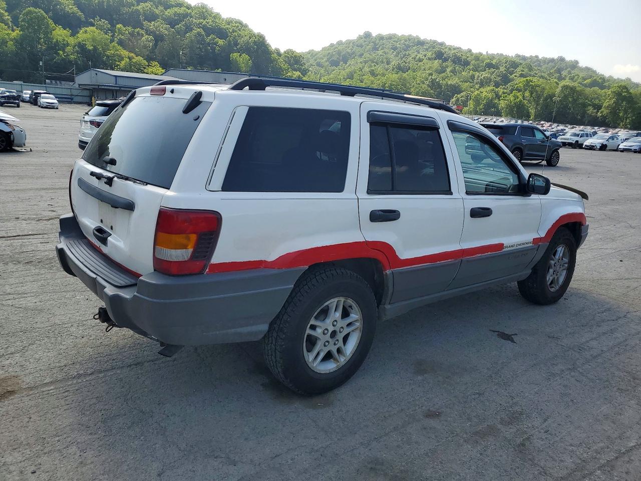 2002 Jeep Grand Cherokee Laredo White vin: 1J4GW48S52C260822