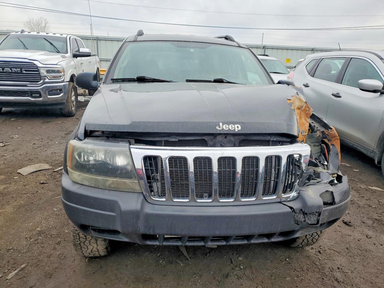 2003 Jeep Grand Cherokee Laredo Black vin: 1J4GW48S53C563004