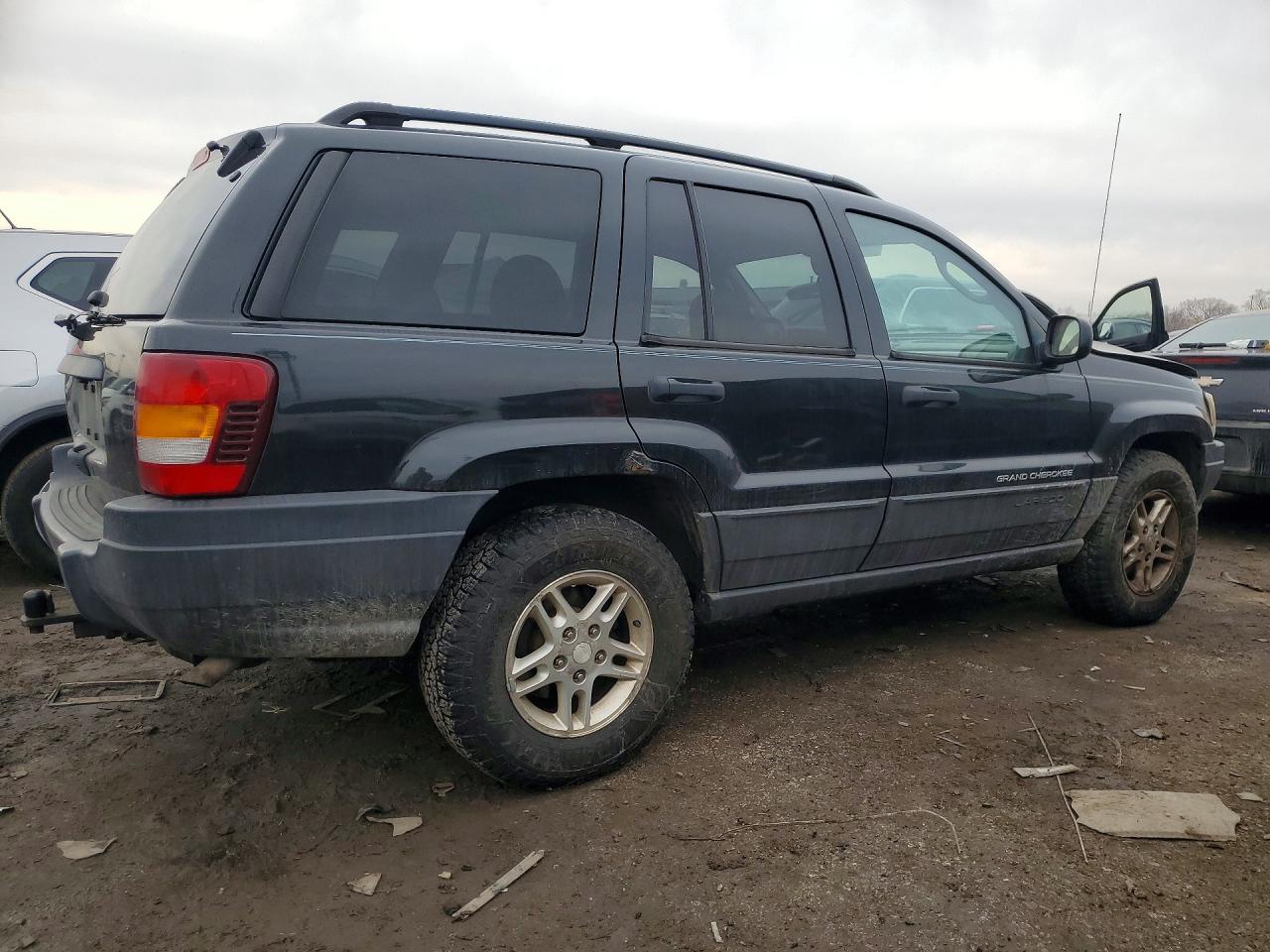 2003 Jeep Grand Cherokee Laredo Black vin: 1J4GW48S53C563004