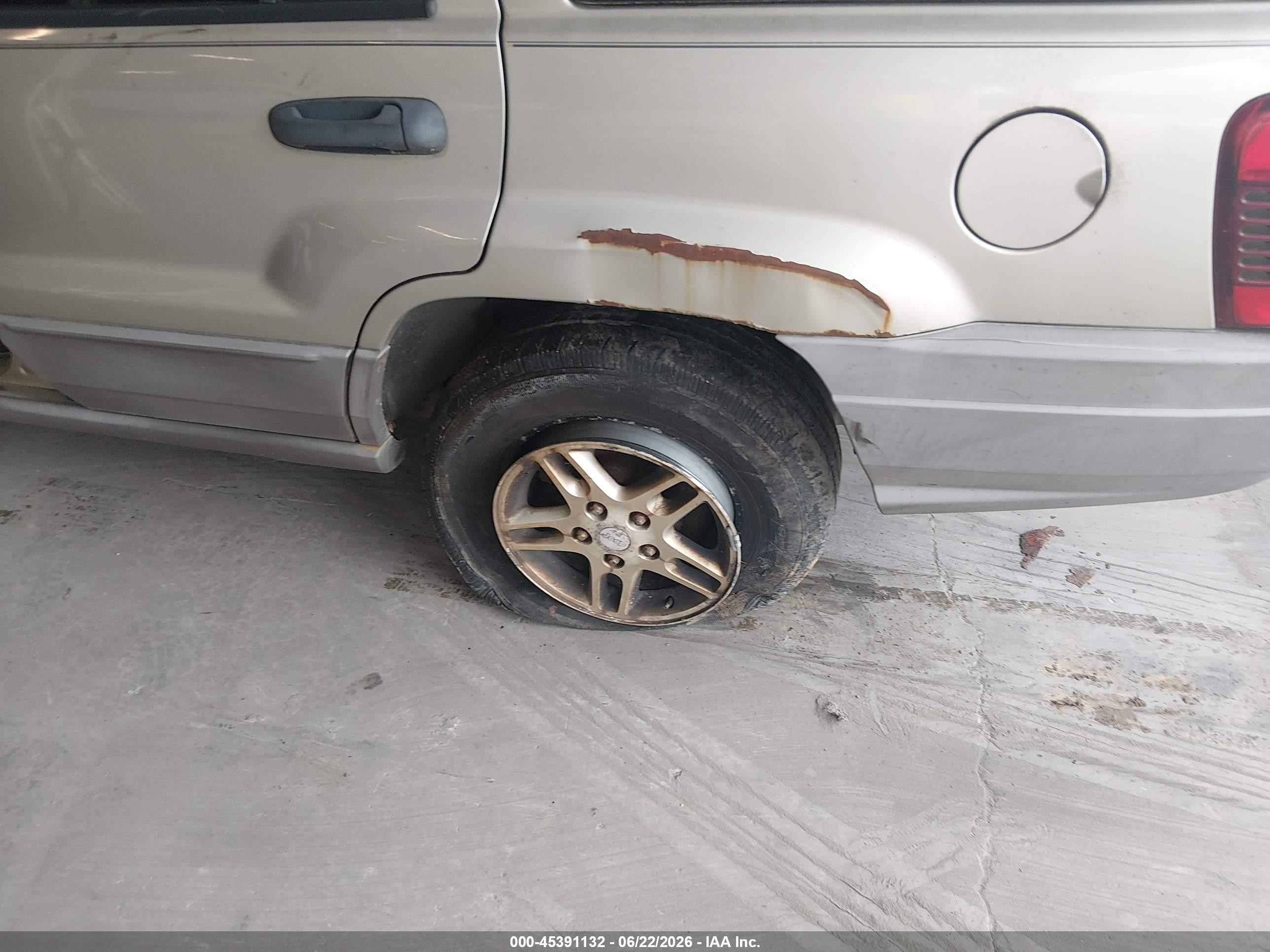 2003 Jeep Grand Cherokee Laredo Brown vin: 1J4GW48S53C587111