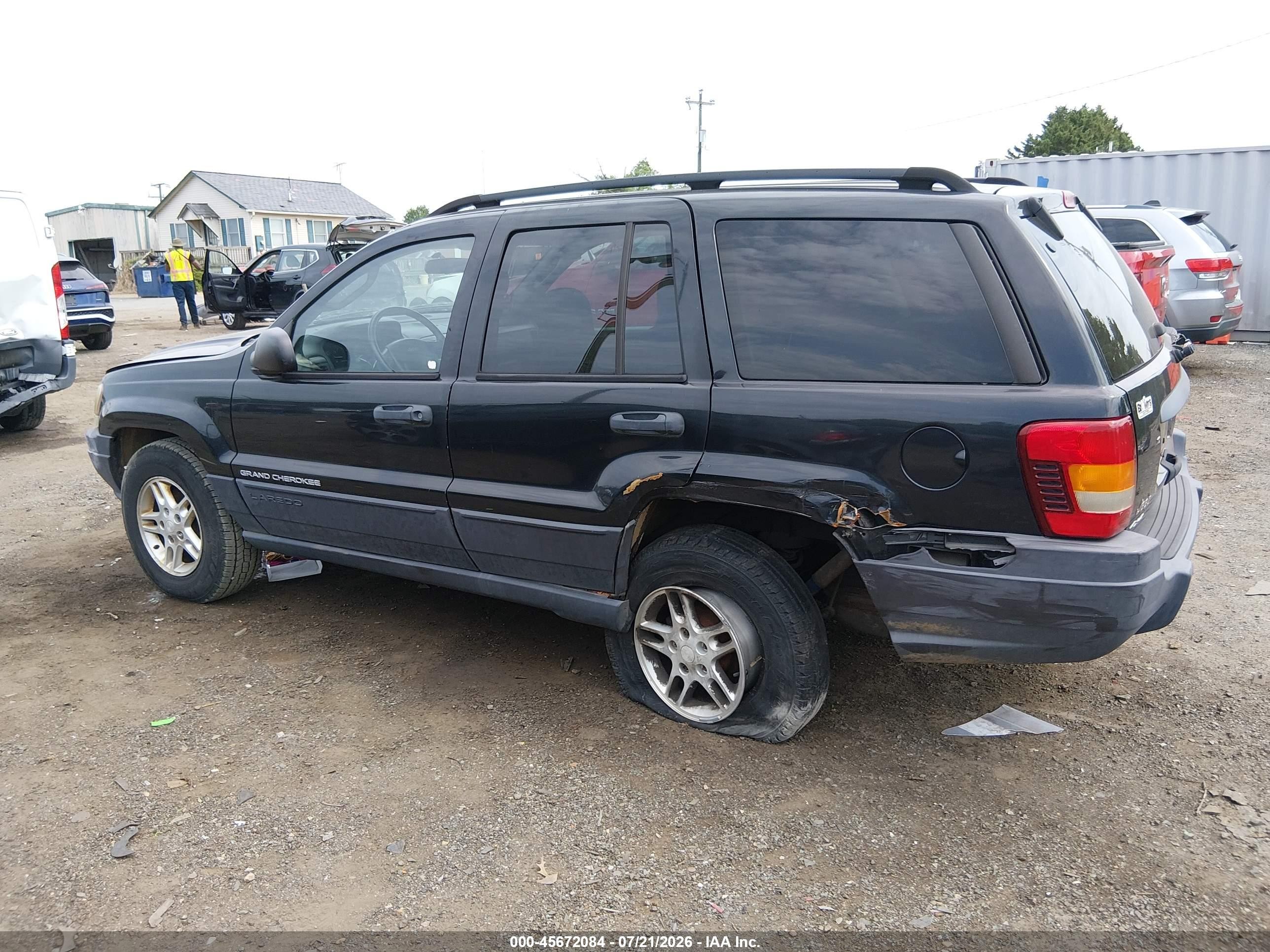 2003 Jeep Grand Cherokee Laredo Черный vin: 1J4GW48S53C588856