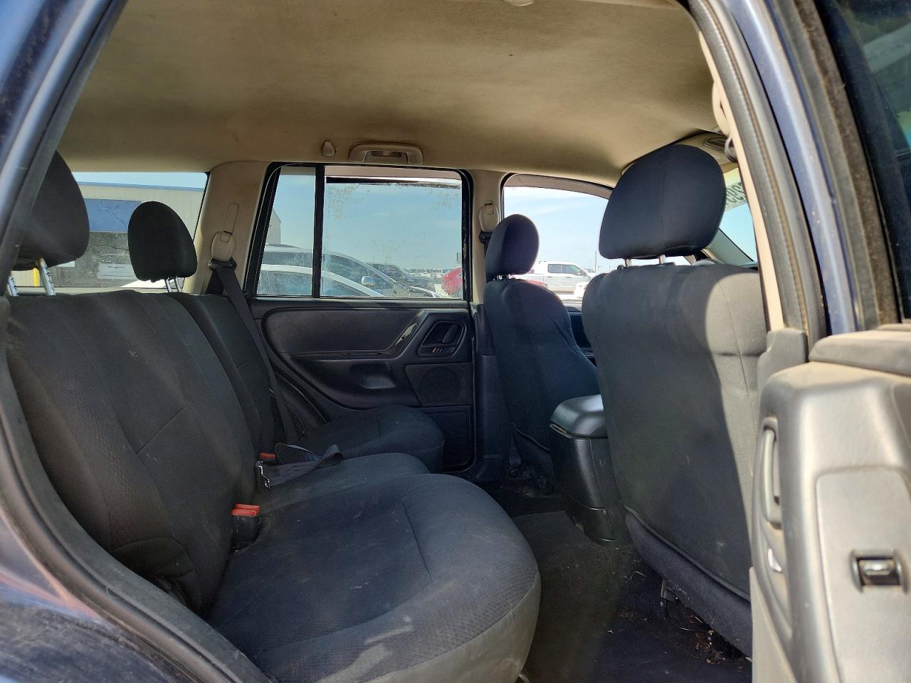 2002 Jeep Grand Cherokee Laredo Gray vin: 1J4GW48S62C223679