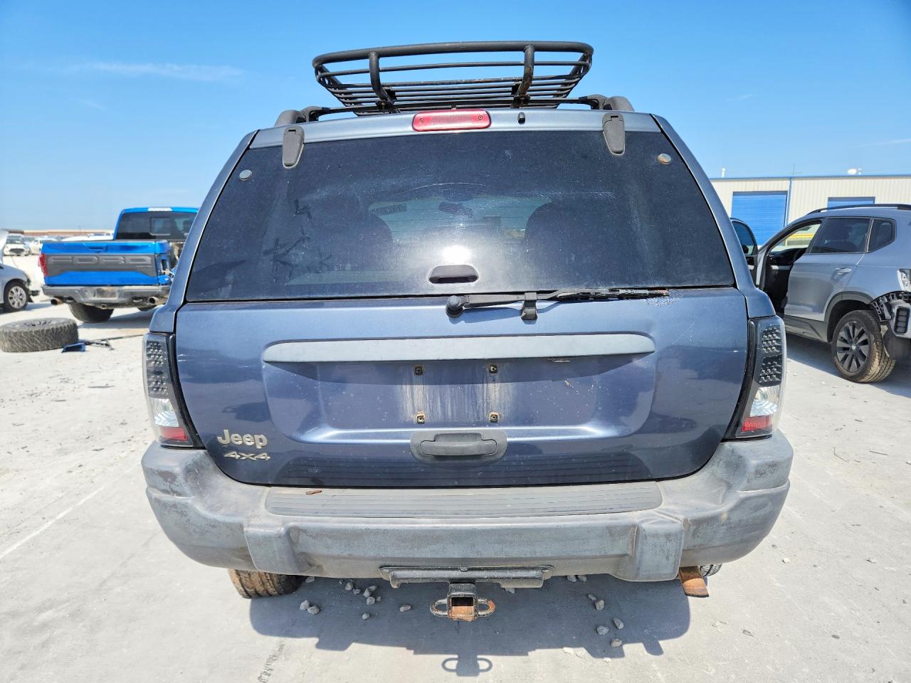 2002 Jeep Grand Cherokee Laredo Gray vin: 1J4GW48S62C223679