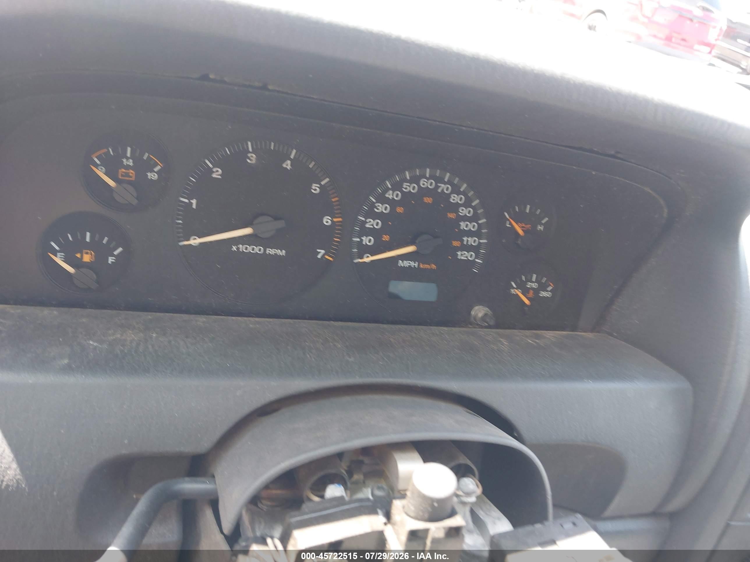2003 Jeep Grand Cherokee Laredo Silver vin: 1J4GW48S63C517441