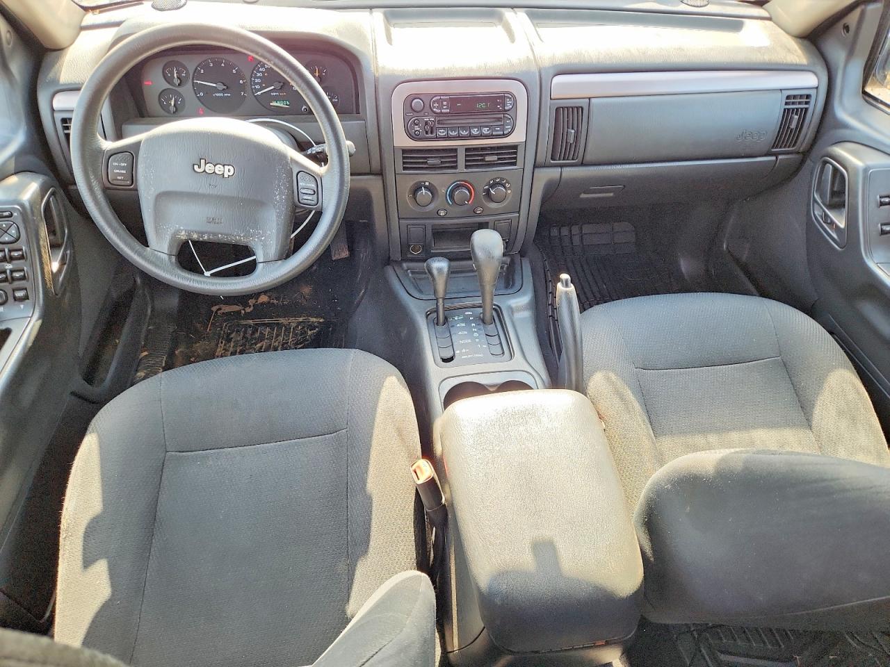2004 Jeep Grand Cherokee Laredo Beige vin: 1J4GW48S64C133922