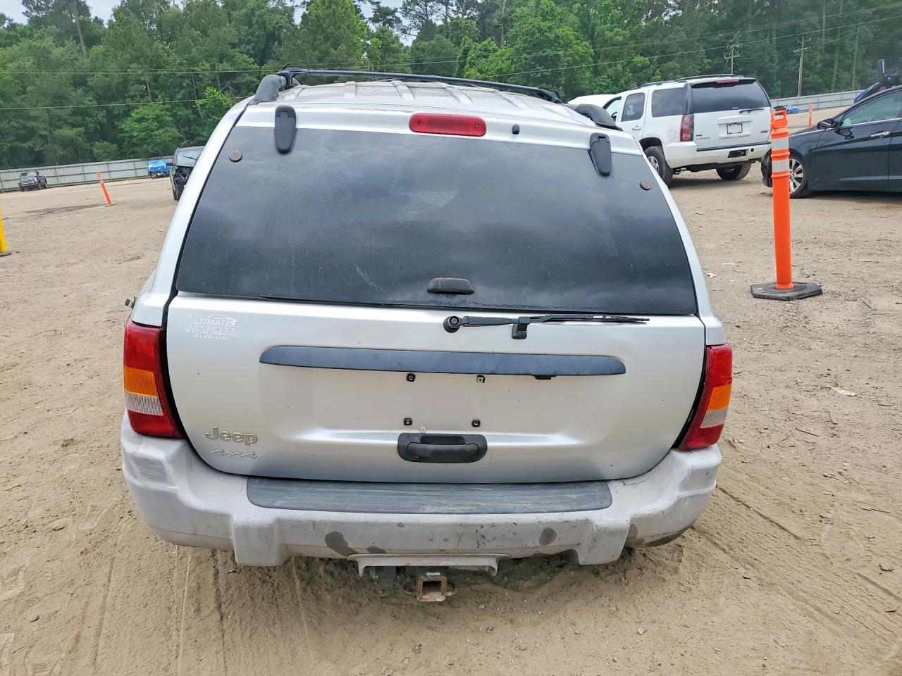 2004 Jeep Grand Cherokee Laredo Silver vin: 1J4GW48S64C302353