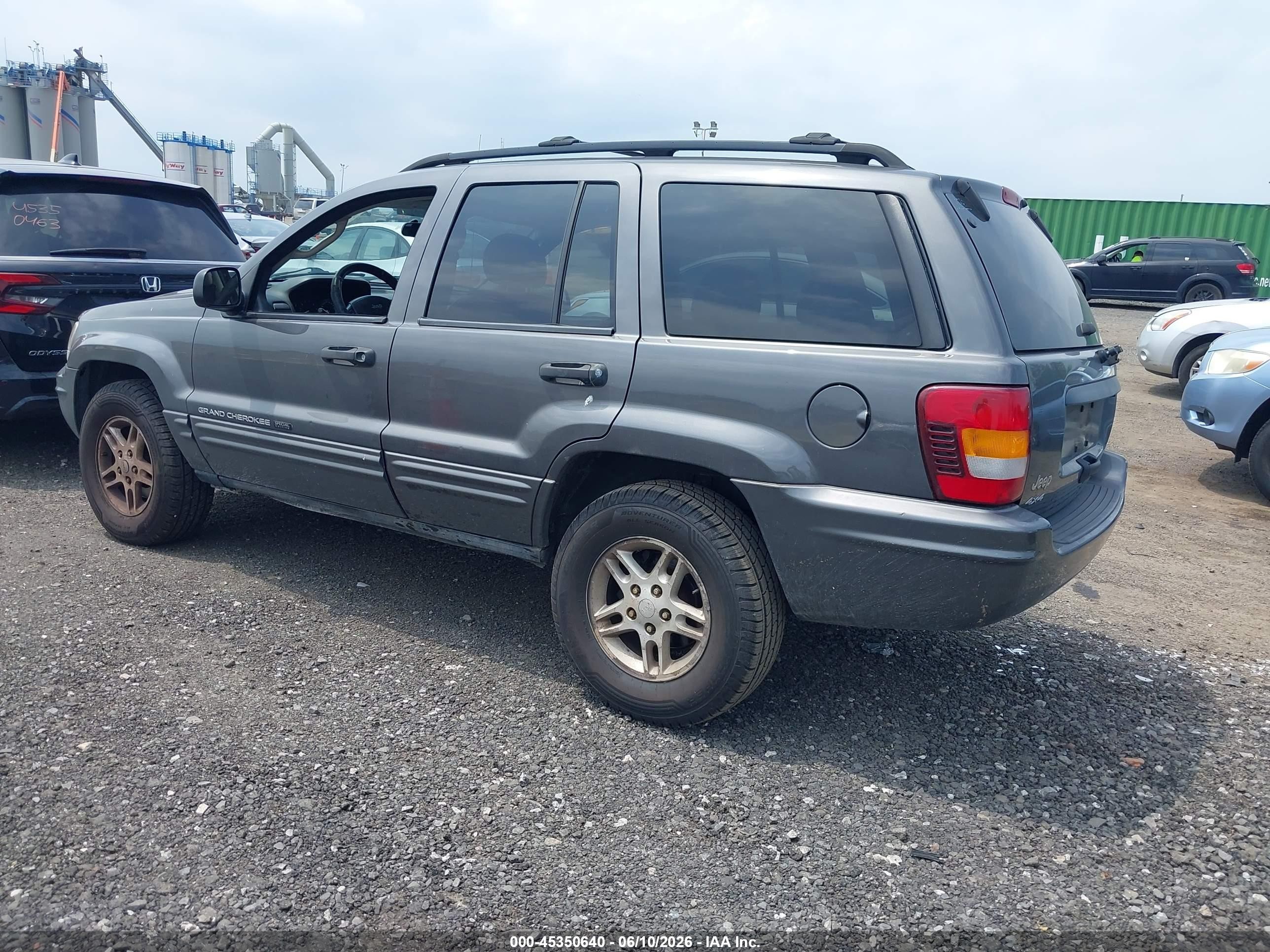 2004 Jeep Grand Cherokee Laredo Gray vin: 1J4GW48S64C329391