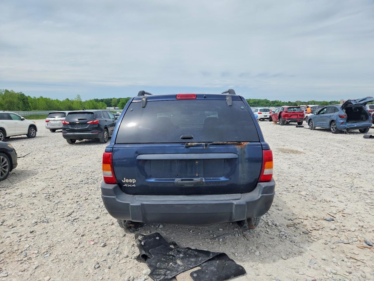 2004 Jeep Grand Cherokee Laredo Blue vin: 1J4GW48S64C357417