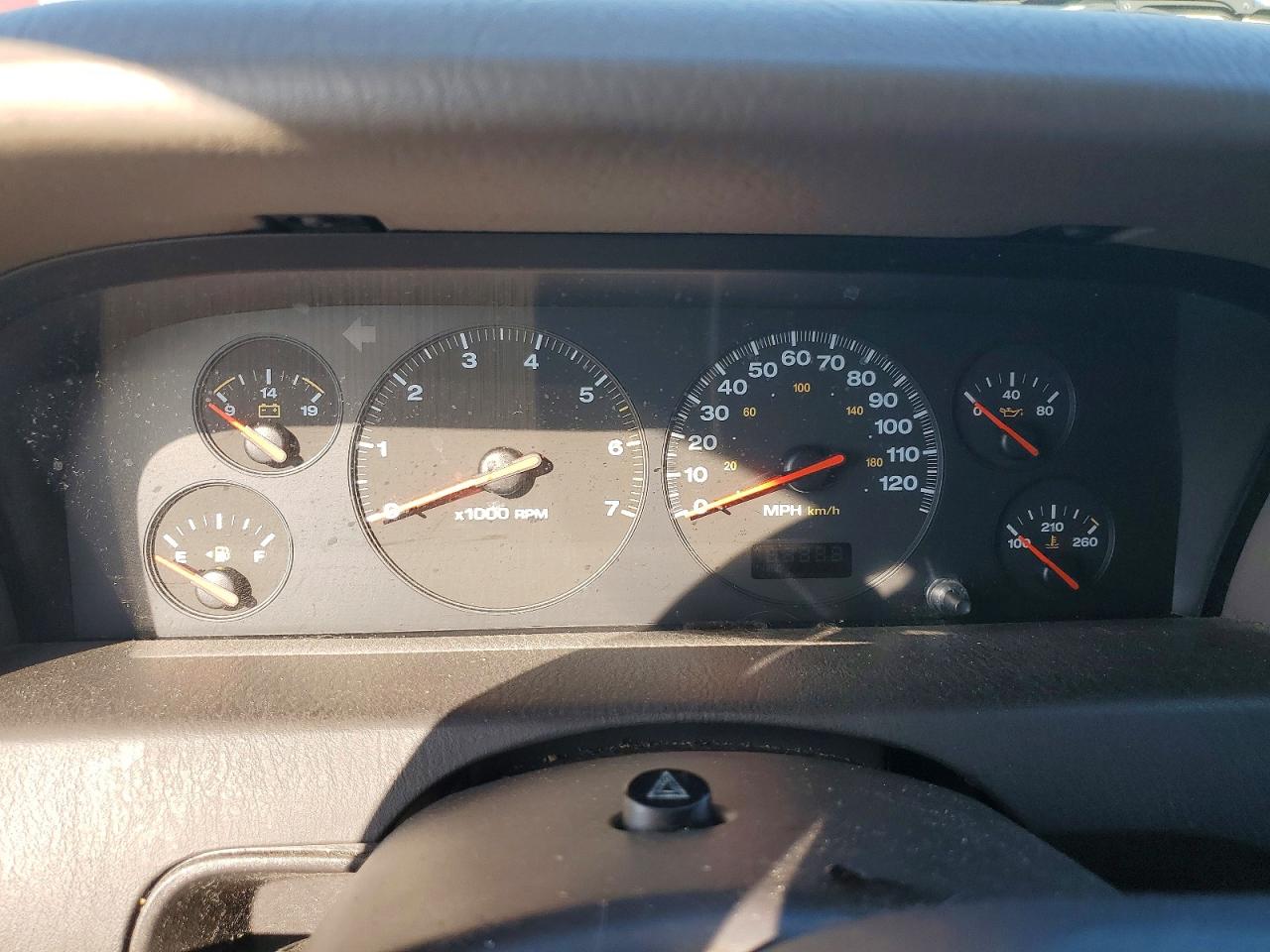 2000 Jeep Grand Cherokee Laredo Burgundy vin: 1J4GW48S6YC199067