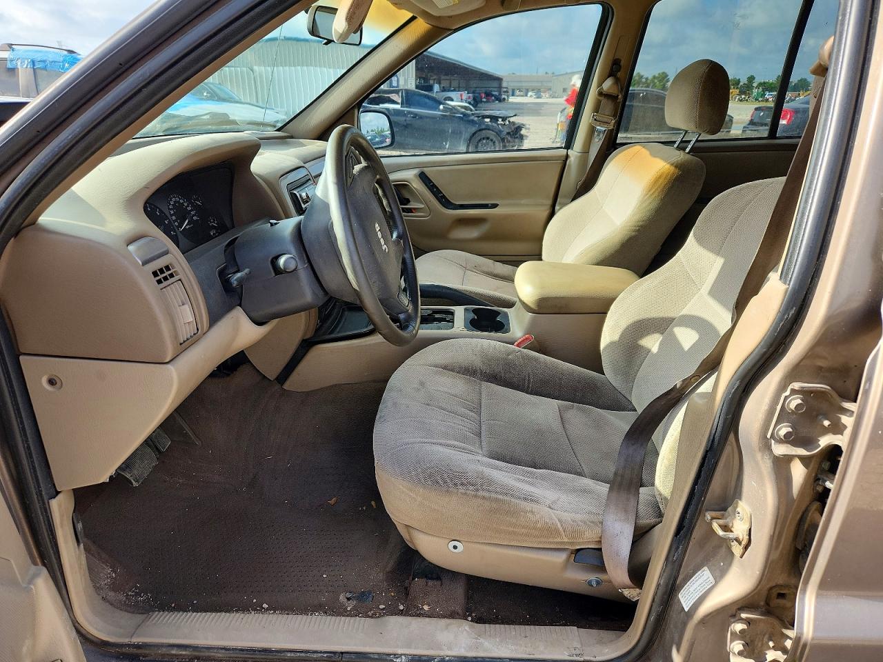 2001 Jeep Grand Cherokee Laredo Brown vin: 1J4GW48S71C657740