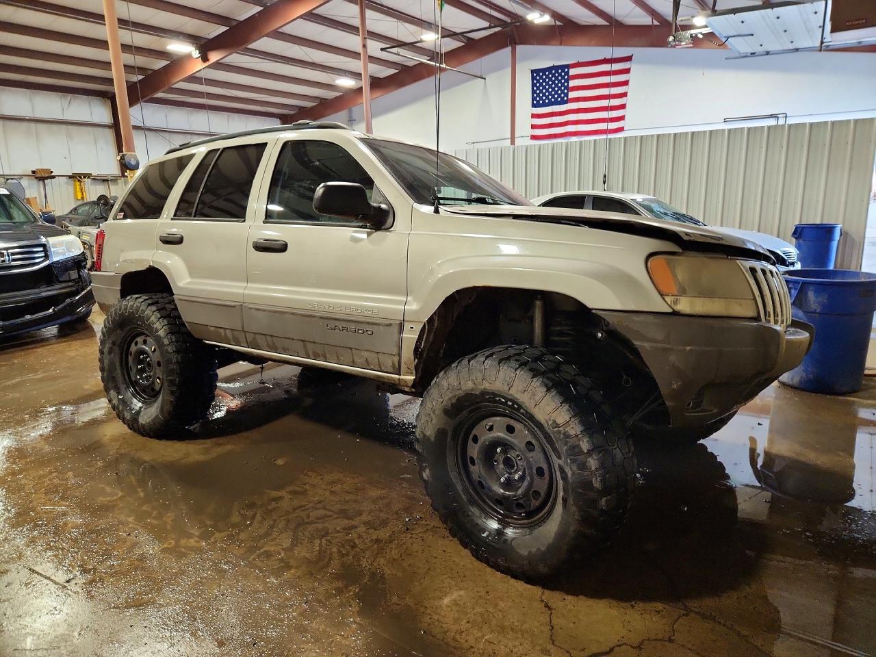2003 Jeep Grand Cherokee Laredo Silver vin: 1J4GW48S73C600733