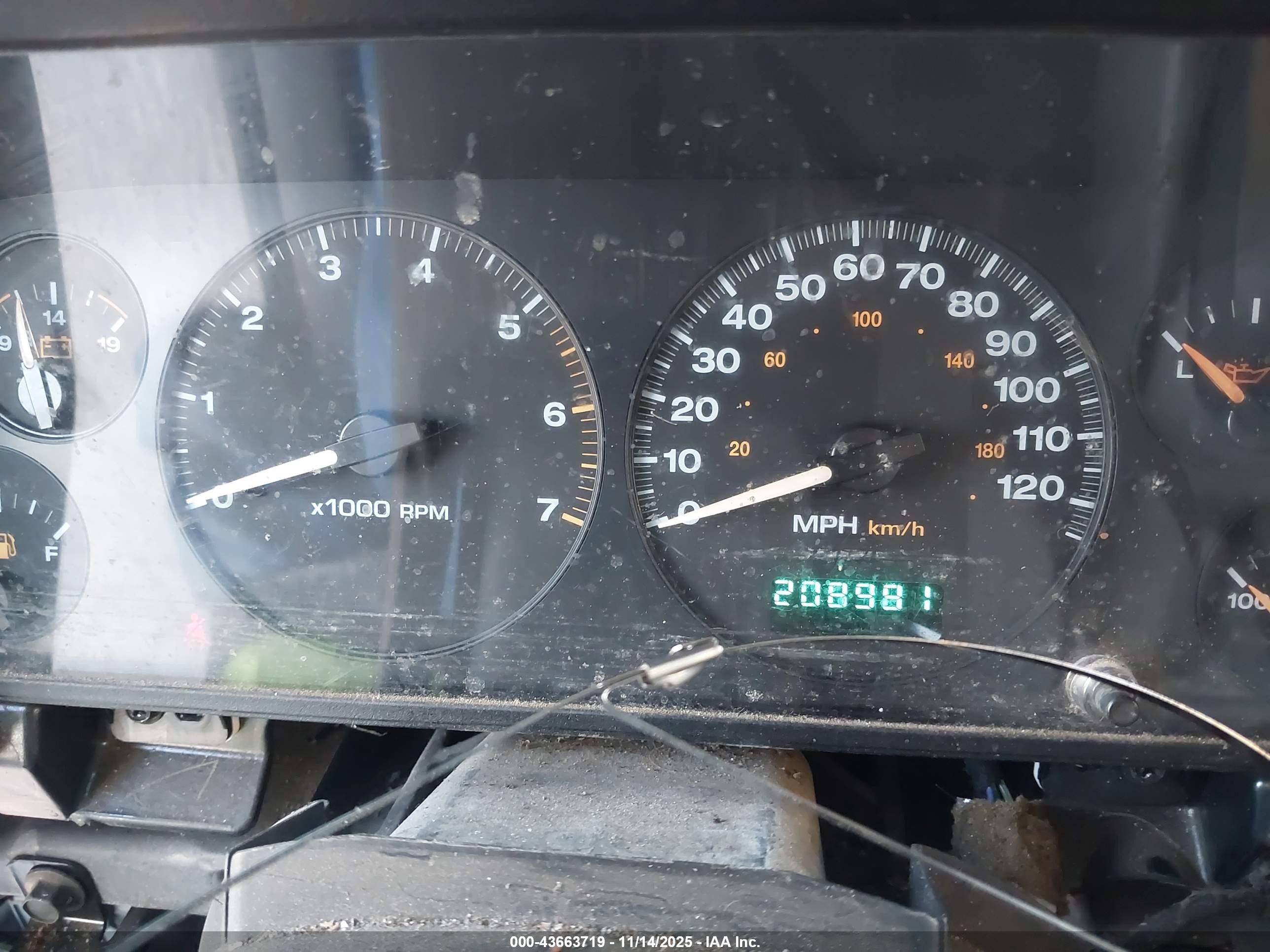 2003 Jeep Grand Cherokee Laredo Black vin: 1J4GW48S73C619797