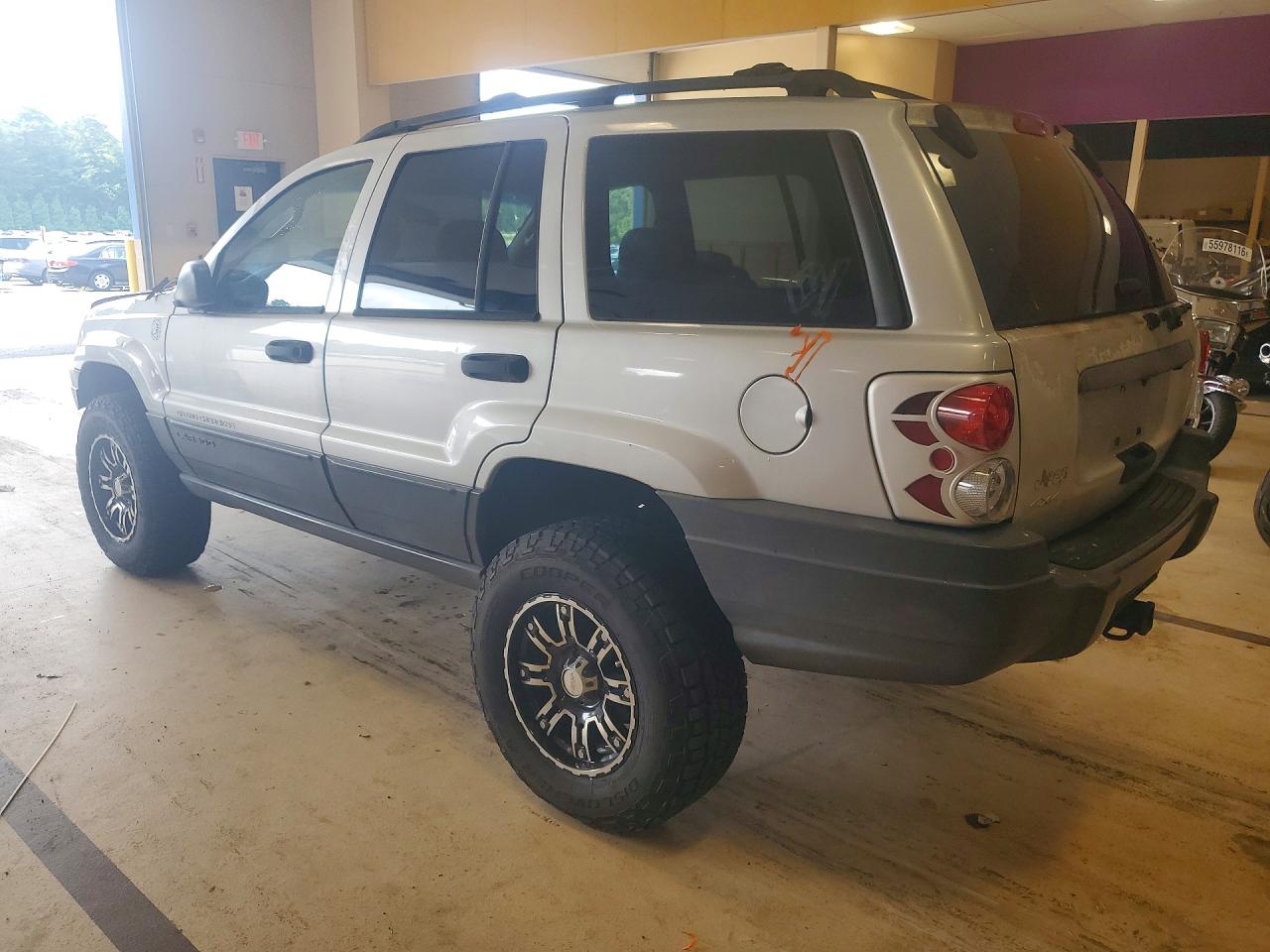 2004 Jeep Grand Cherokee Laredo Silver vin: 1J4GW48S74C133881