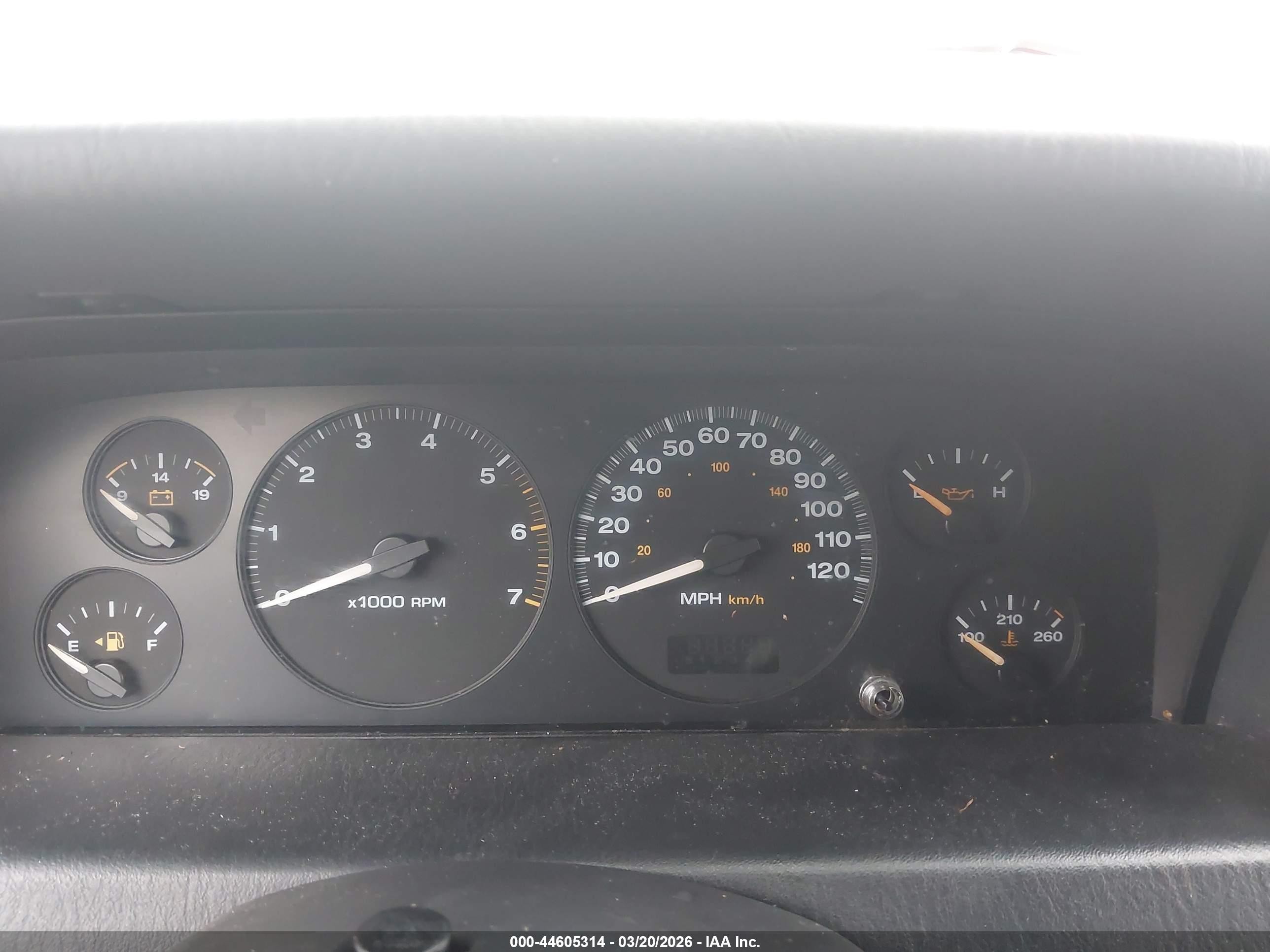 2004 Jeep Grand Cherokee Laredo Gray vin: 1J4GW48S74C154620