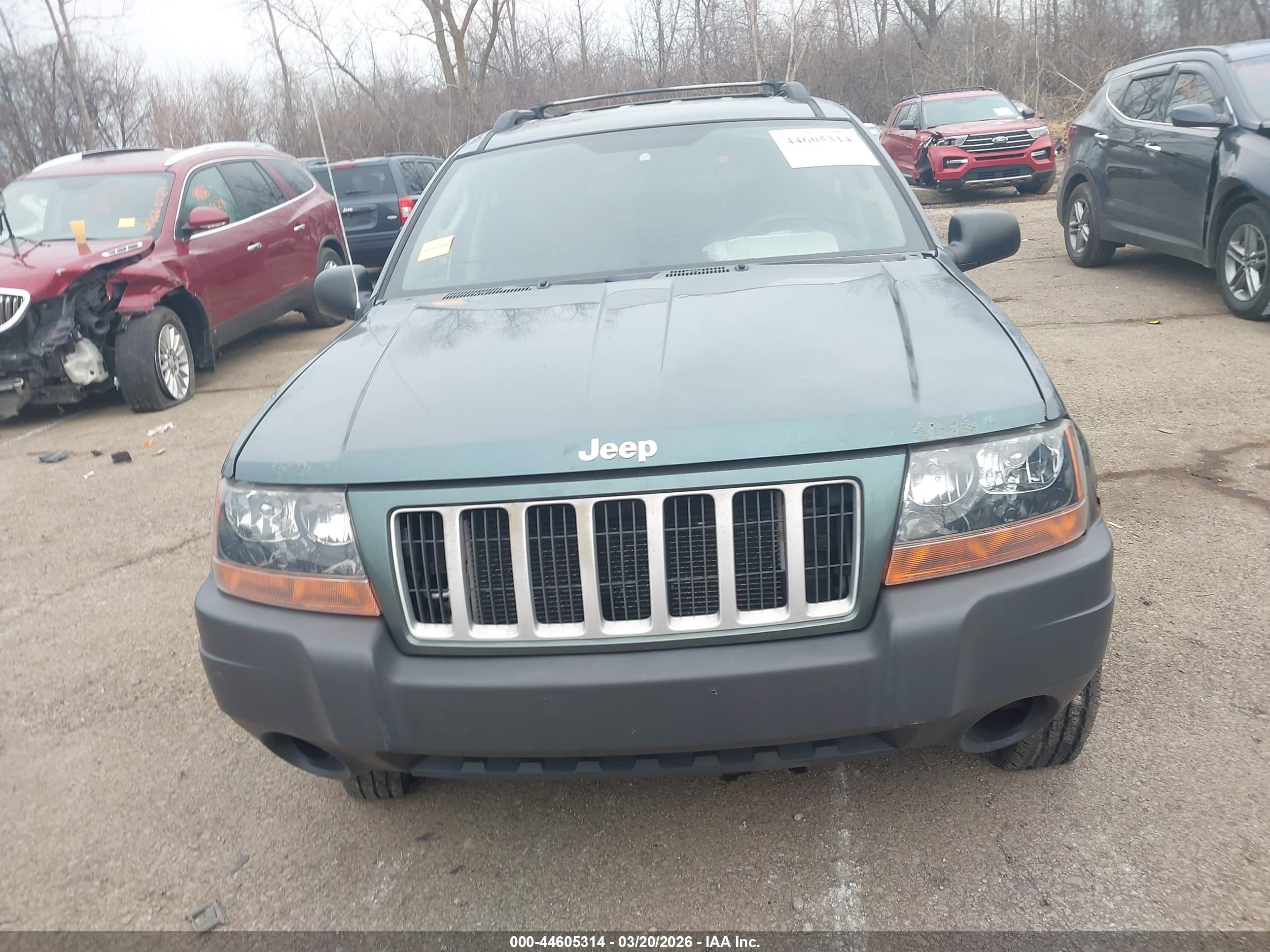 2004 Jeep Grand Cherokee Laredo Gray vin: 1J4GW48S74C154620