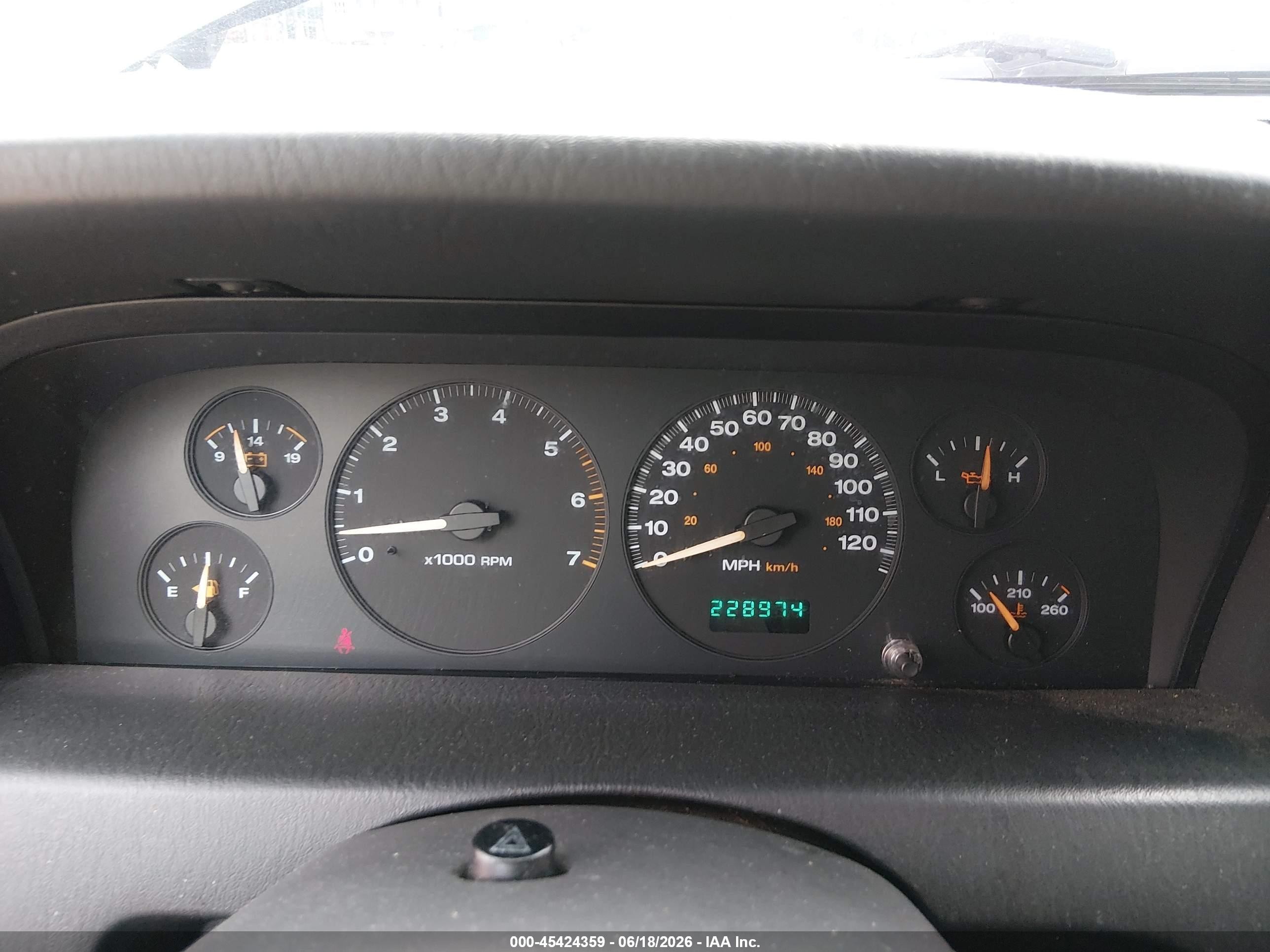 2004 Jeep Grand Cherokee Laredo Black vin: 1J4GW48S74C348919