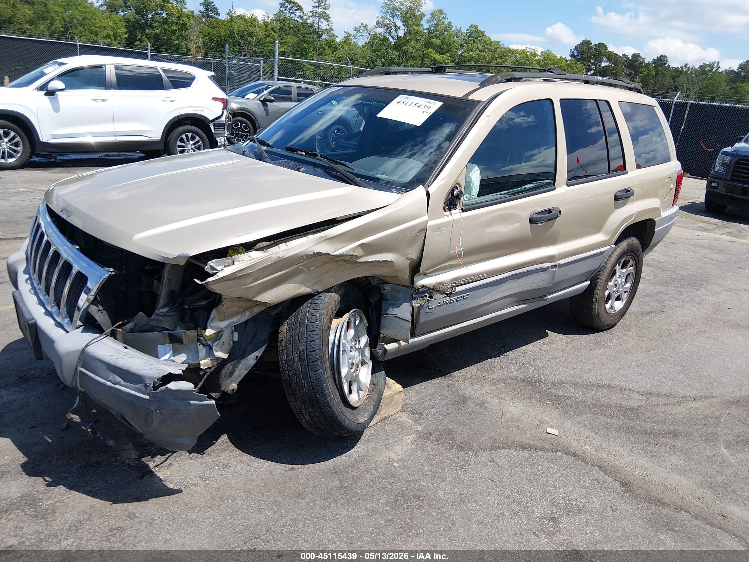 2000 Jeep Grand Cherokee Laredo Gold vin: 1J4GW48S7YC248924