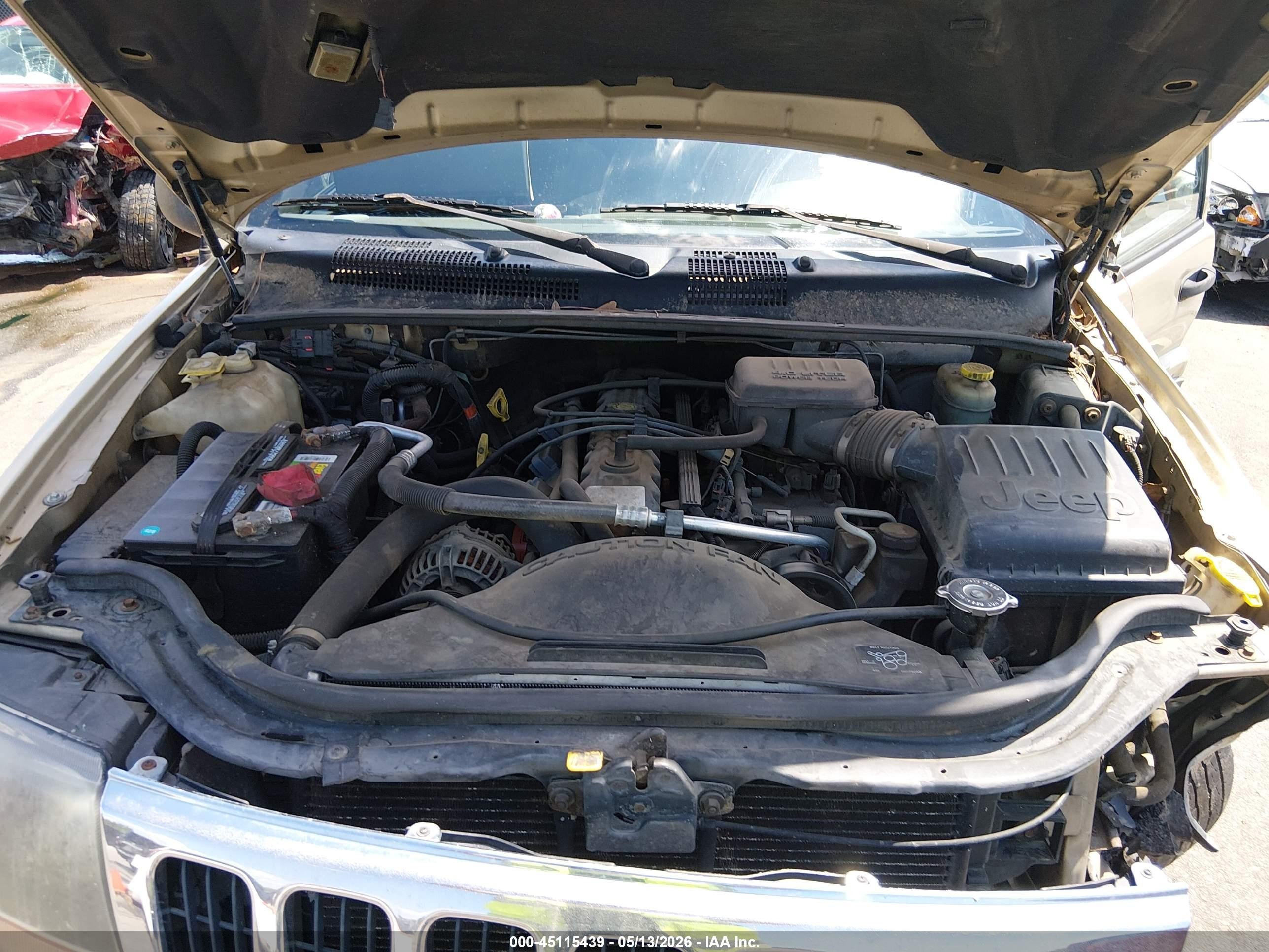 2000 Jeep Grand Cherokee Laredo Gold vin: 1J4GW48S7YC248924