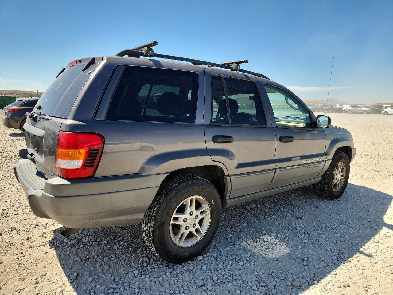 2002 Jeep Grand Cherokee Laredo Brown vin: 1J4GW48S82C169852