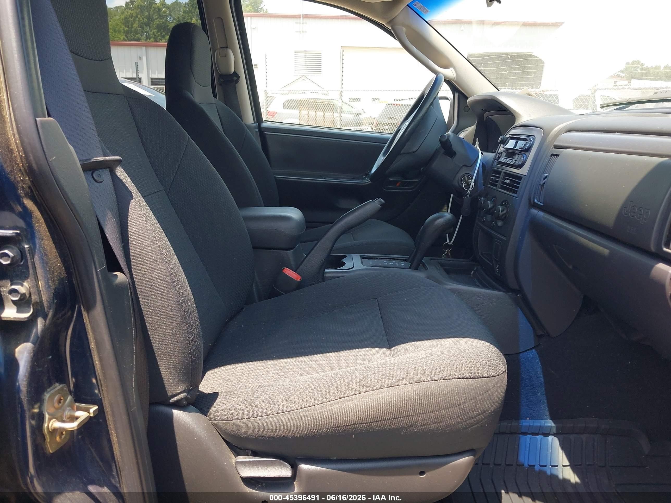 2003 Jeep Grand Cherokee Laredo Blue vin: 1J4GW48S83C535066
