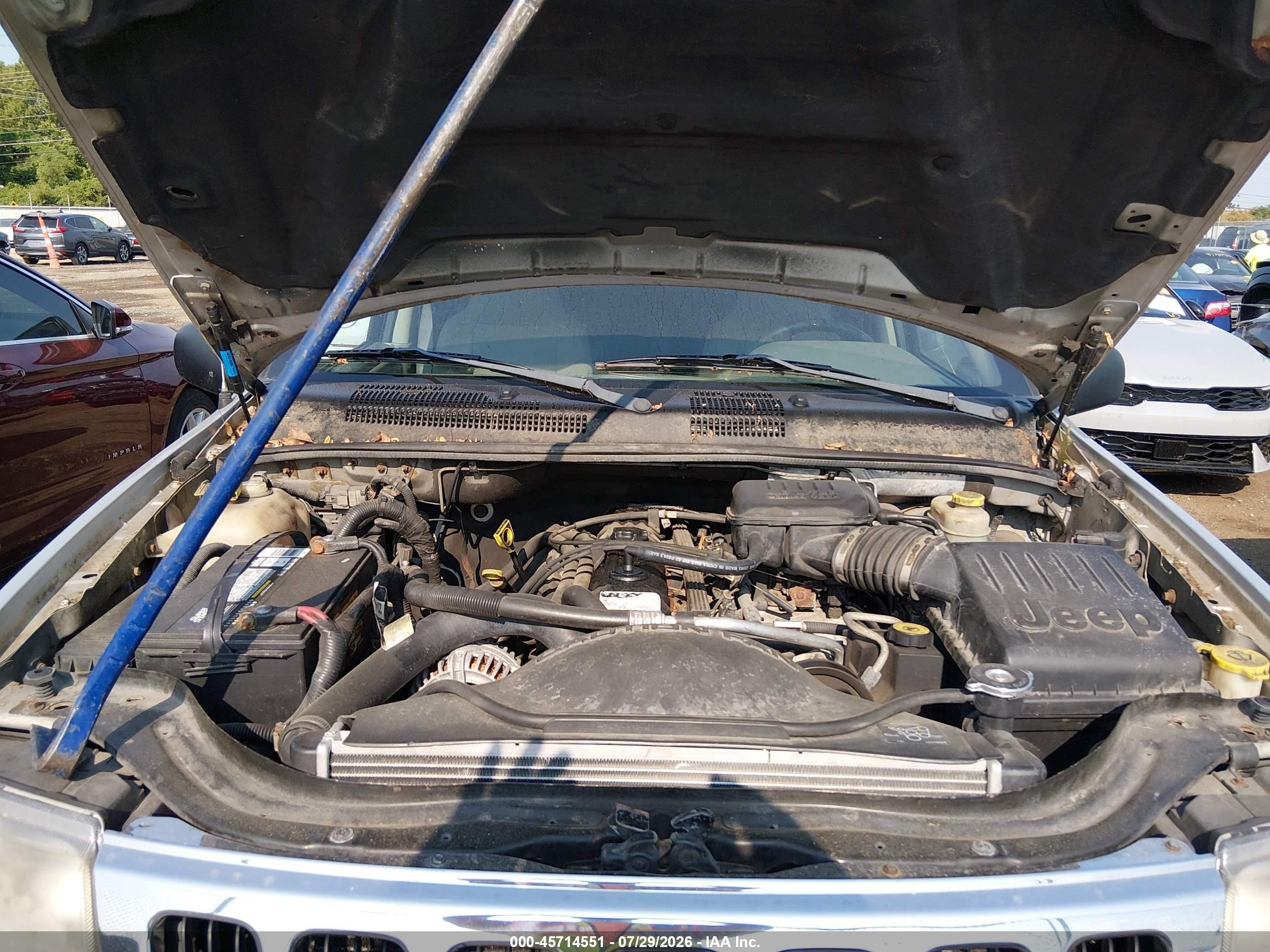 2003 Jeep Grand Cherokee Laredo Silver vin: 1J4GW48S83C564003