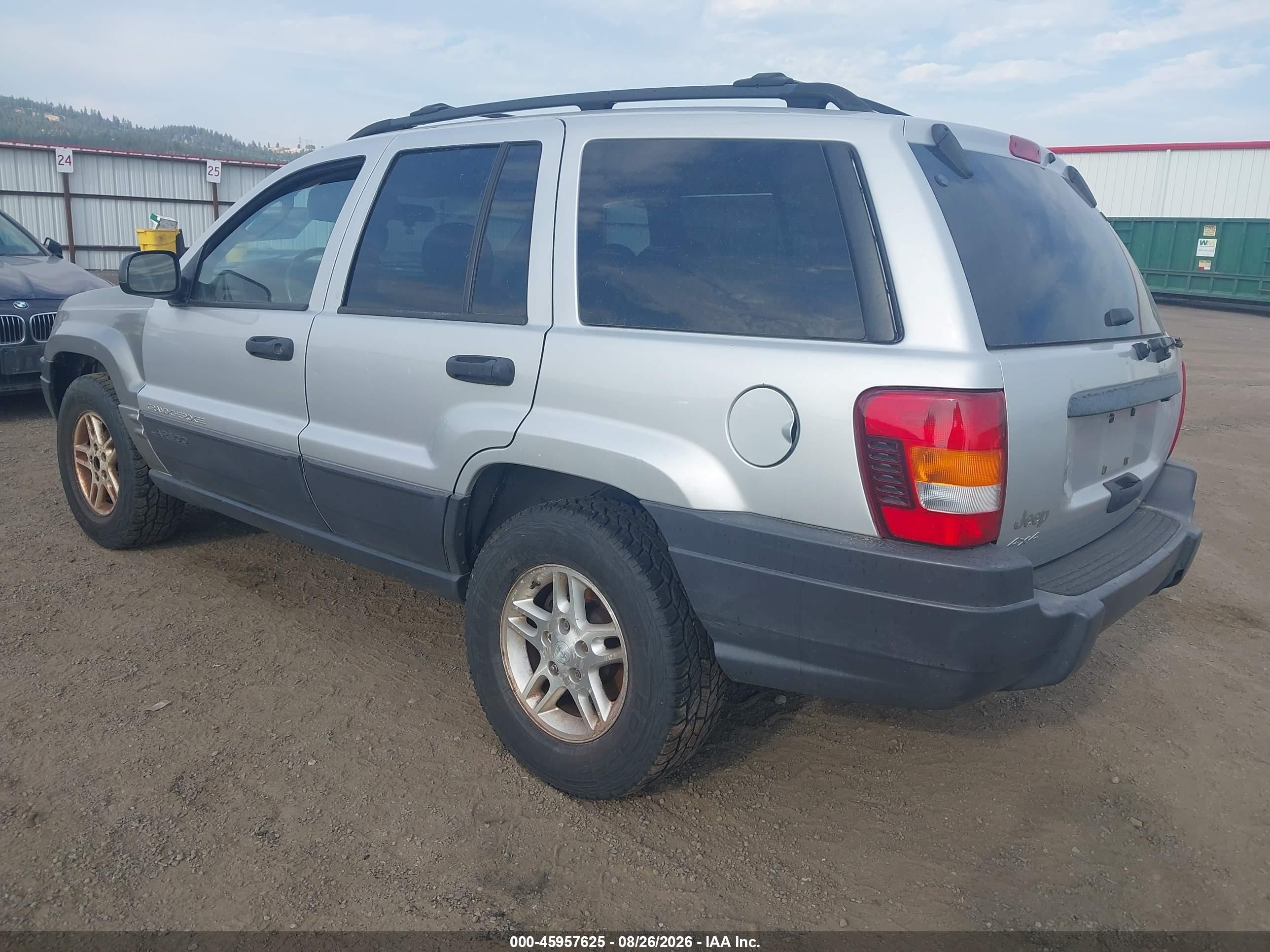2004 Jeep Grand Cherokee Laredo Серебряный vin: 1J4GW48S84C143528