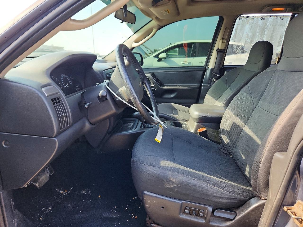 2004 Jeep Grand Cherokee Laredo Black vin: 1J4GW48S94C176764