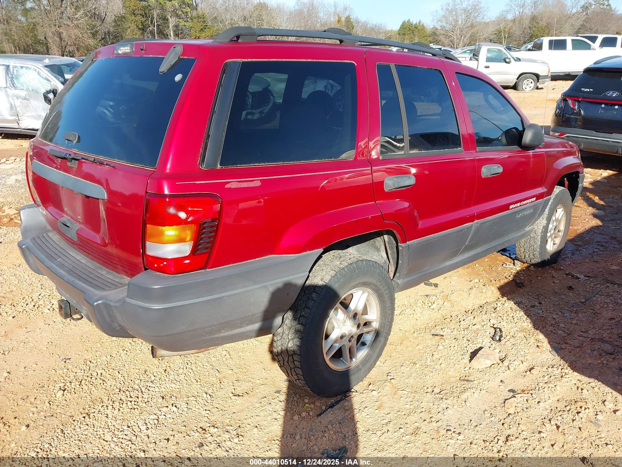 2004 Jeep Grand Cherokee Laredo Red vin: 1J4GW48S94C271079