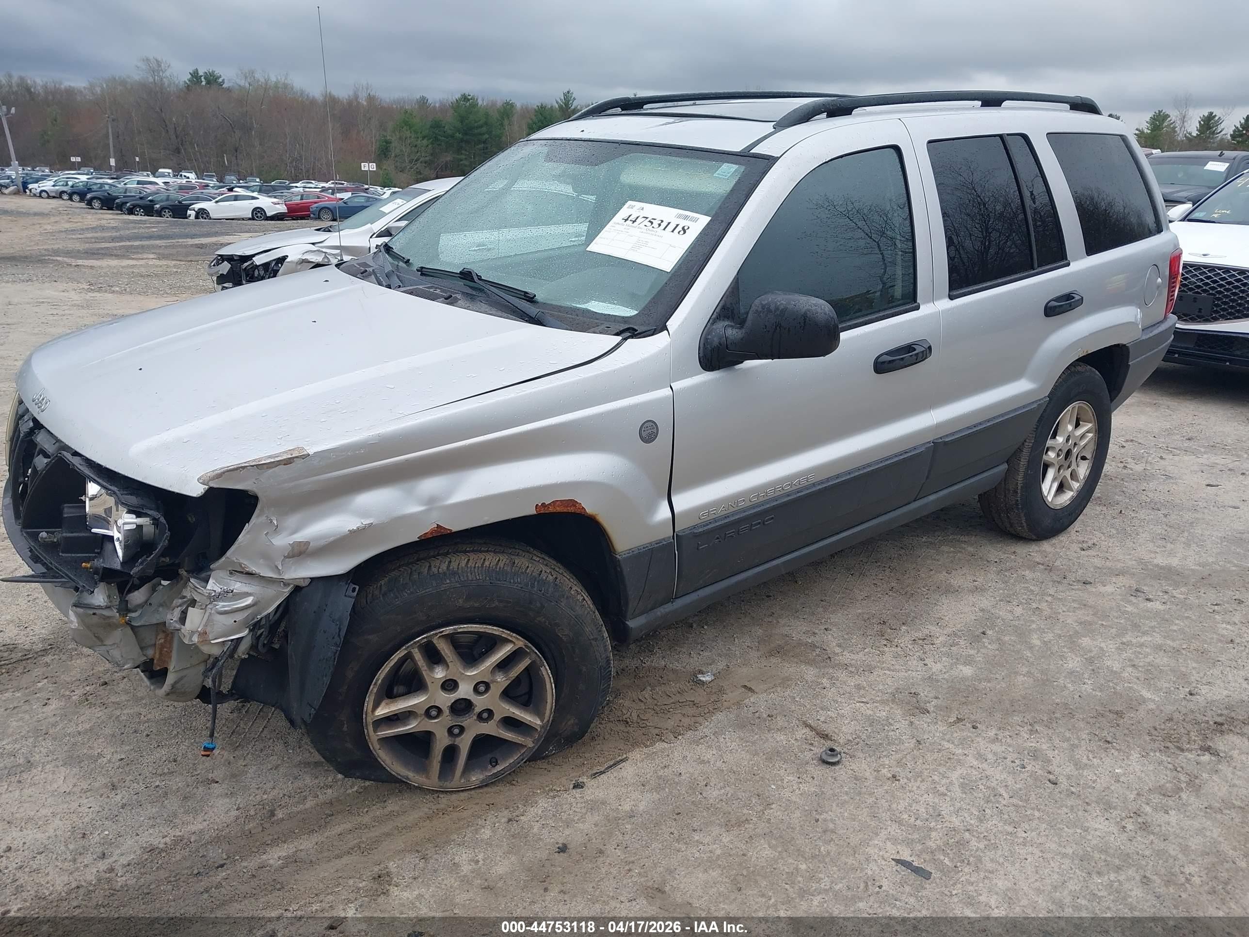 2004 Jeep Grand Cherokee Laredo Silver vin: 1J4GW48S94C275682