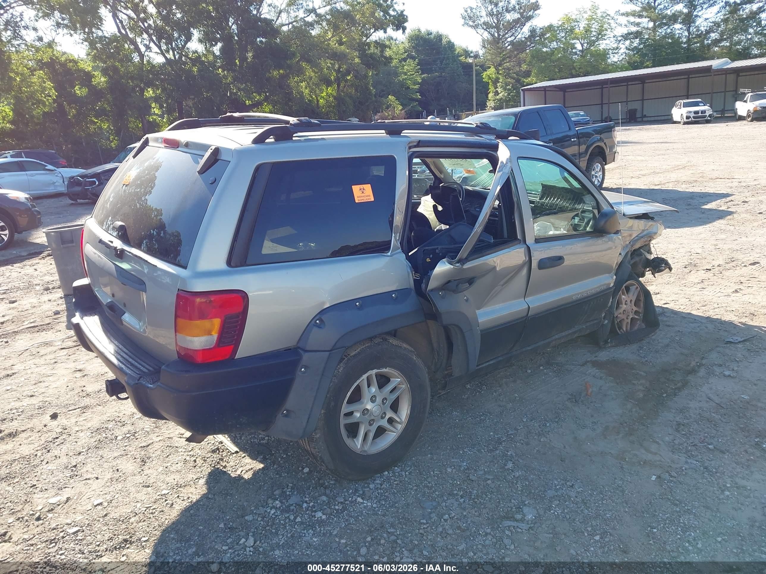 2004 Jeep Grand Cherokee Laredo Silver vin: 1J4GW48S94C302265