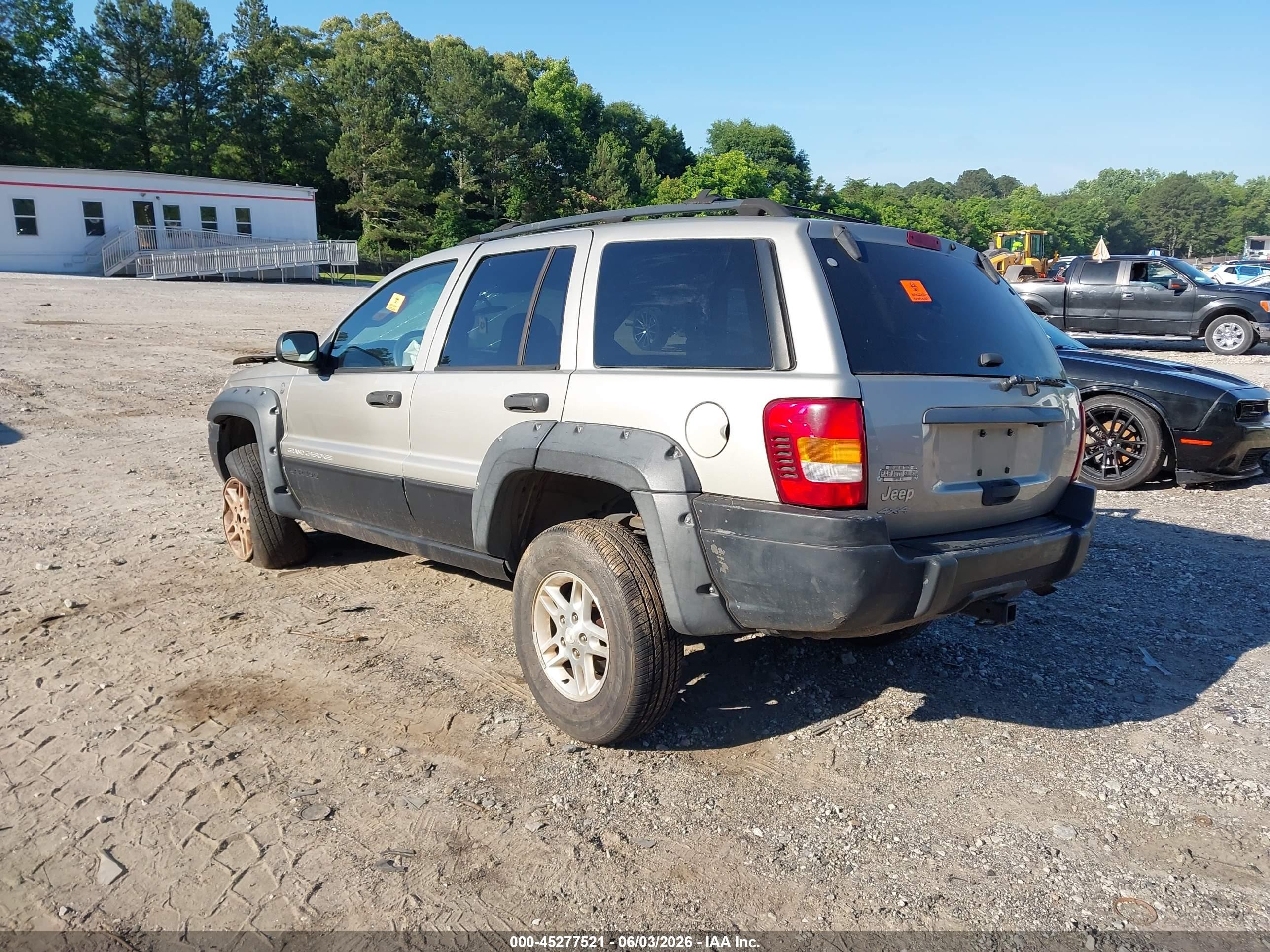 2004 Jeep Grand Cherokee Laredo Silver vin: 1J4GW48S94C302265
