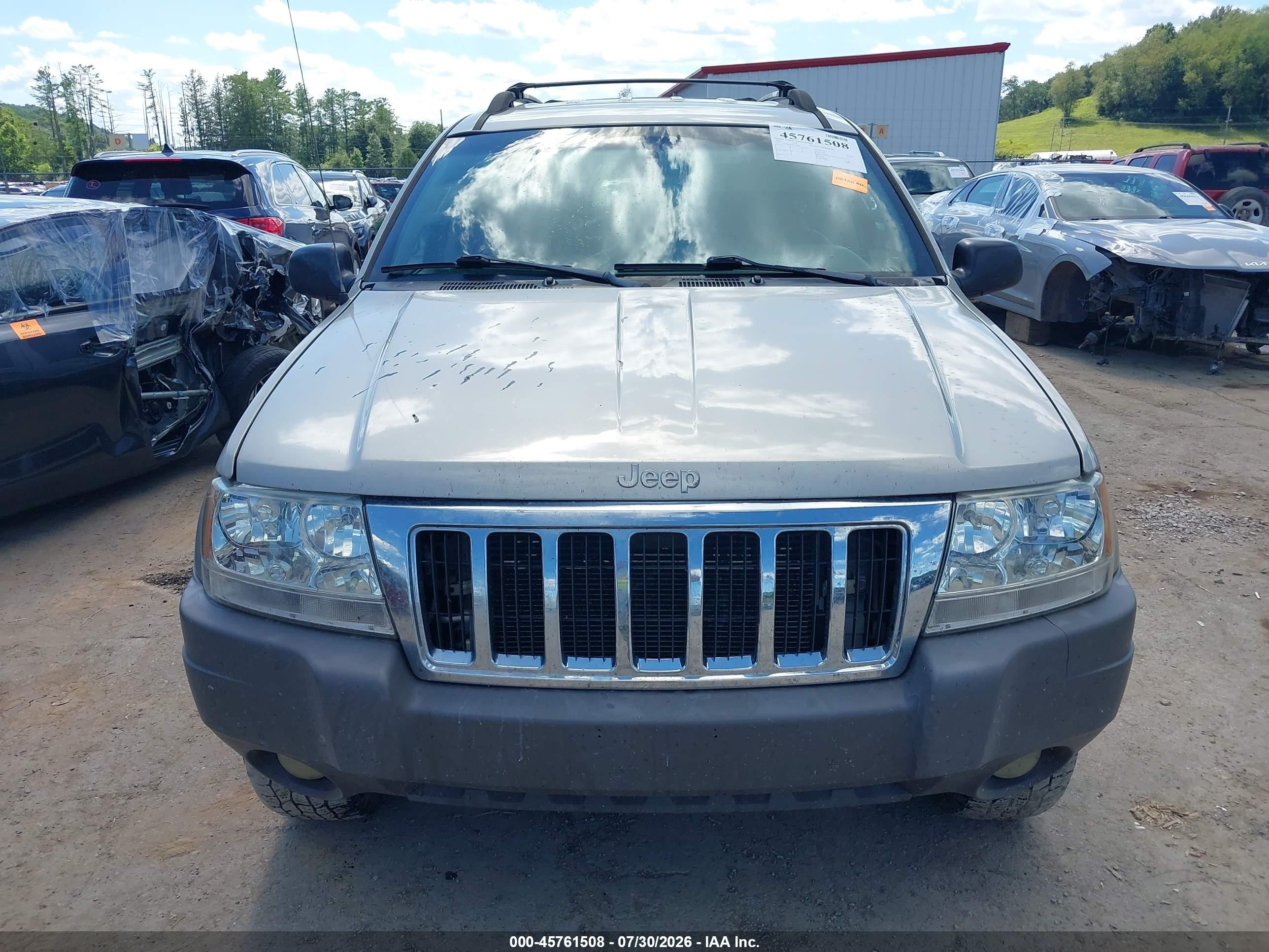 2004 Jeep Grand Cherokee Laredo Gold vin: 1J4GW48S94C354902