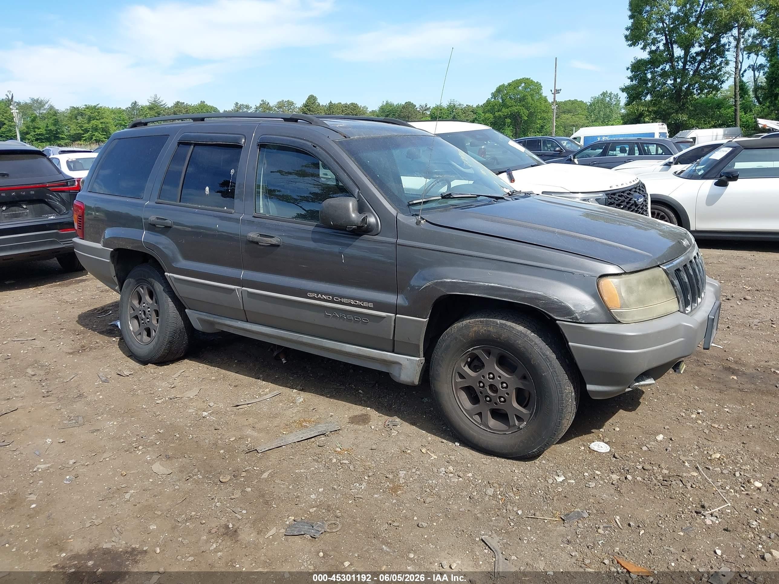 2002 Jeep Grand Cherokee Laredo Black vin: 1J4GW48SX2C174633