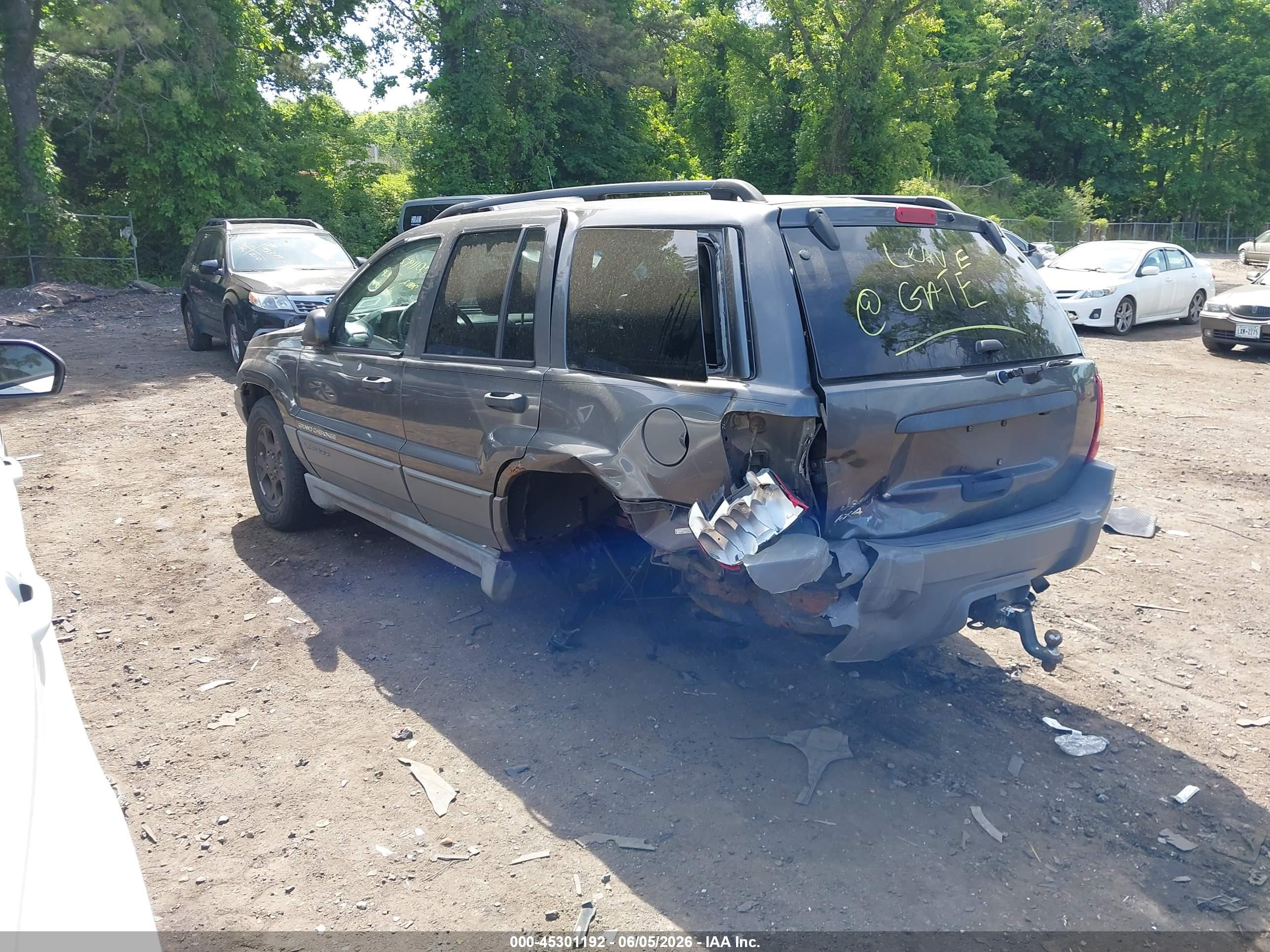 2002 Jeep Grand Cherokee Laredo Black vin: 1J4GW48SX2C174633