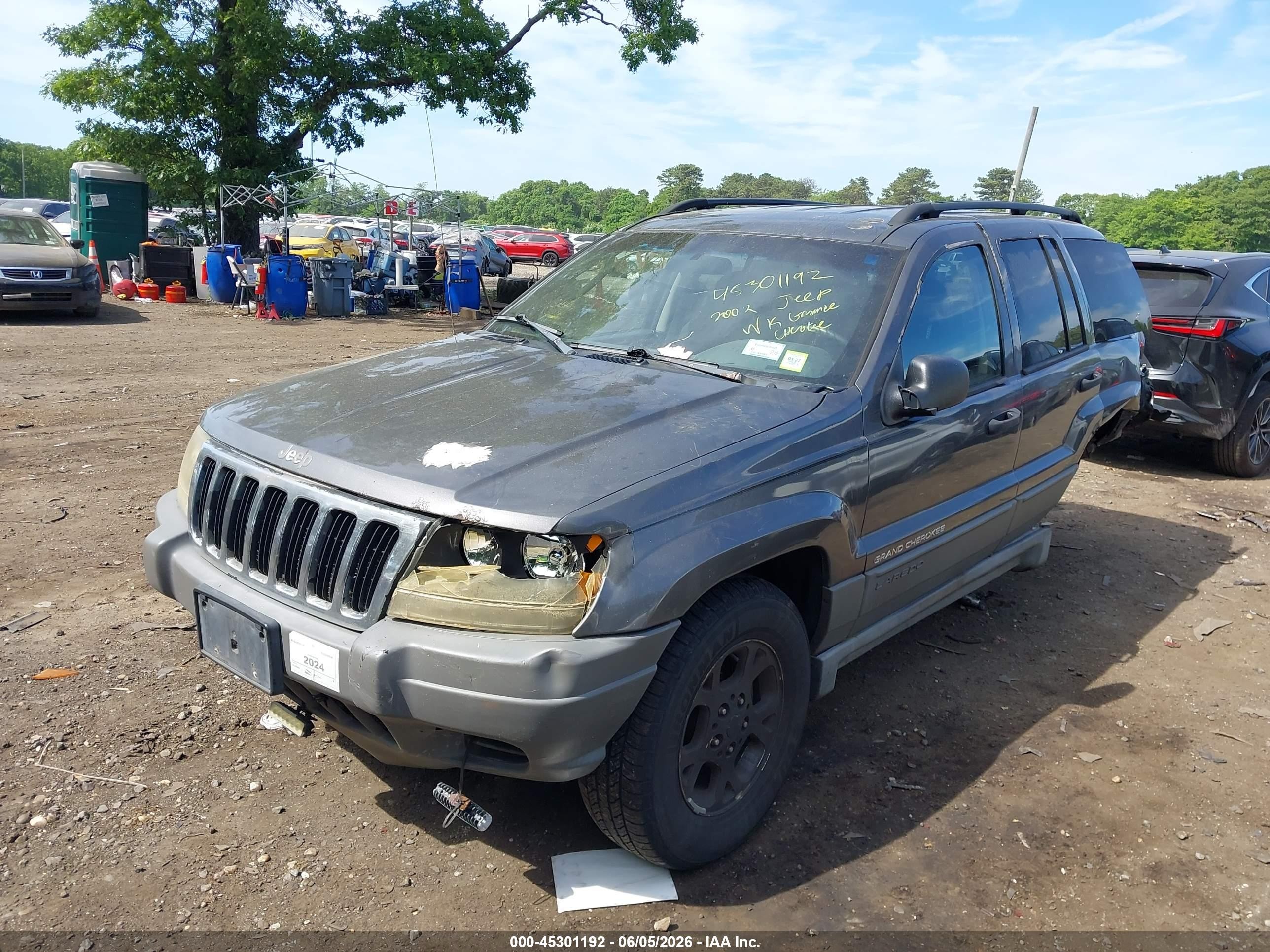 2002 Jeep Grand Cherokee Laredo Black vin: 1J4GW48SX2C174633