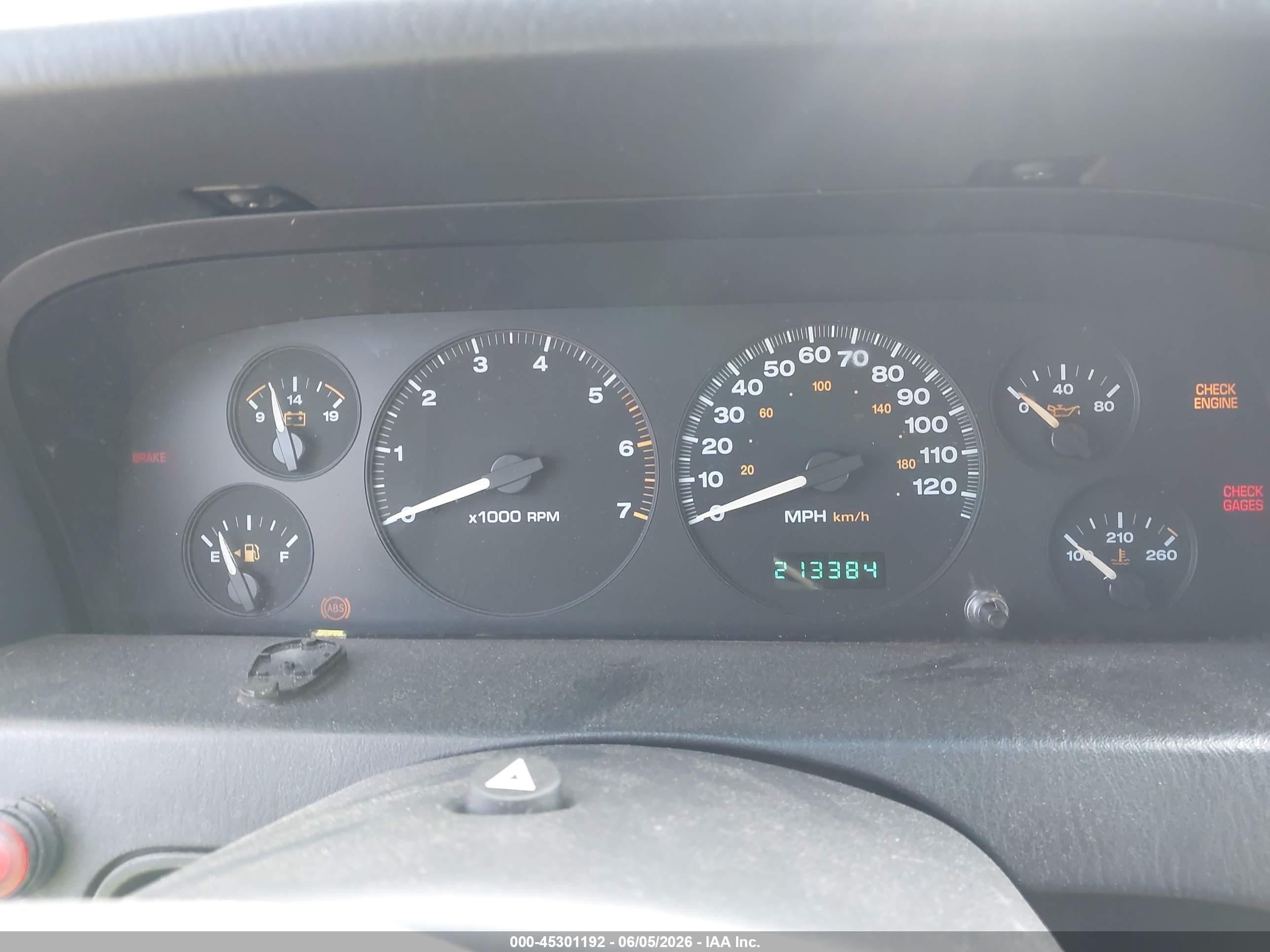 2002 Jeep Grand Cherokee Laredo Black vin: 1J4GW48SX2C174633
