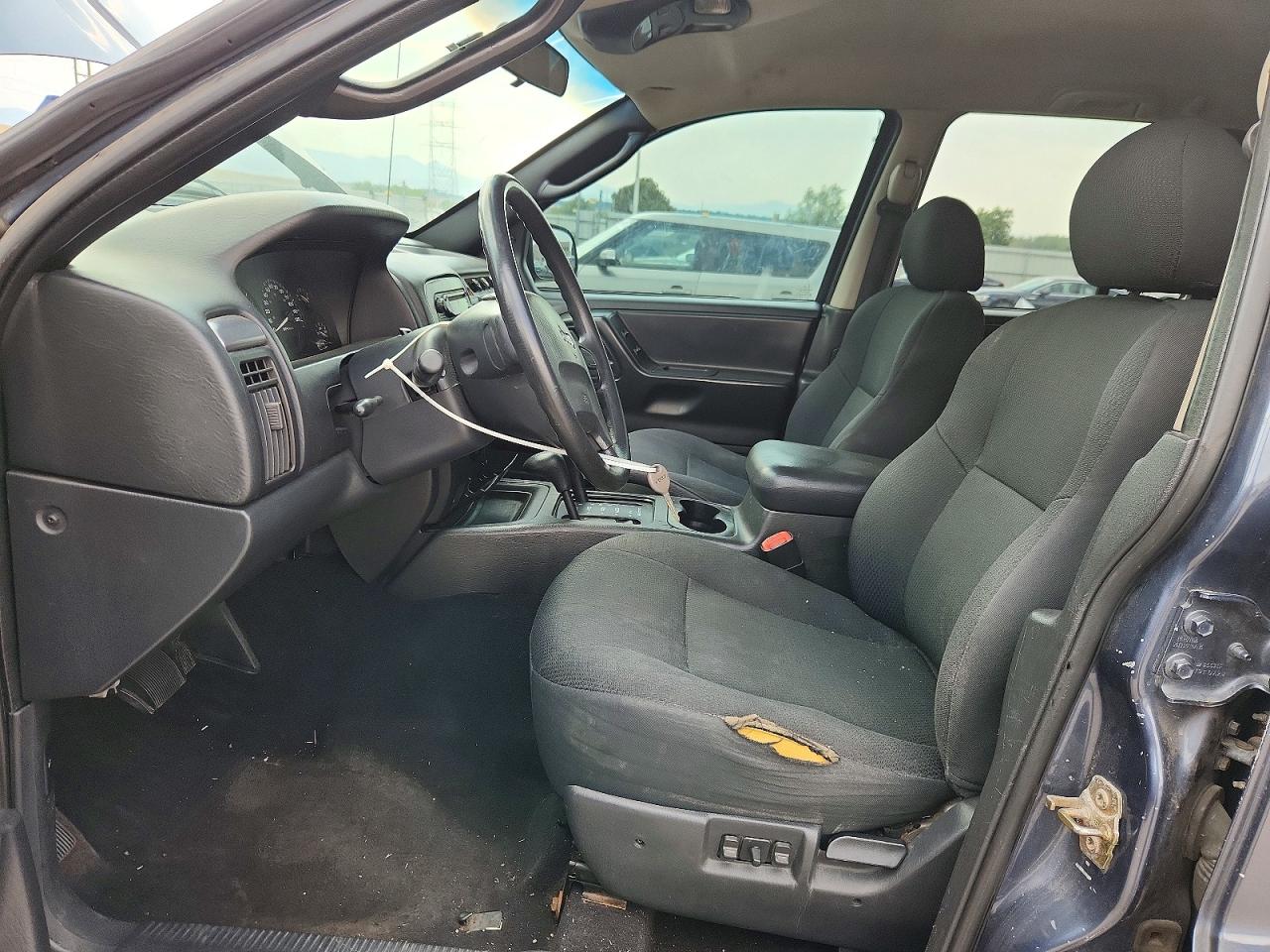 2002 Jeep Grand Cherokee Laredo Синий vin: 1J4GW48SX2C246625
