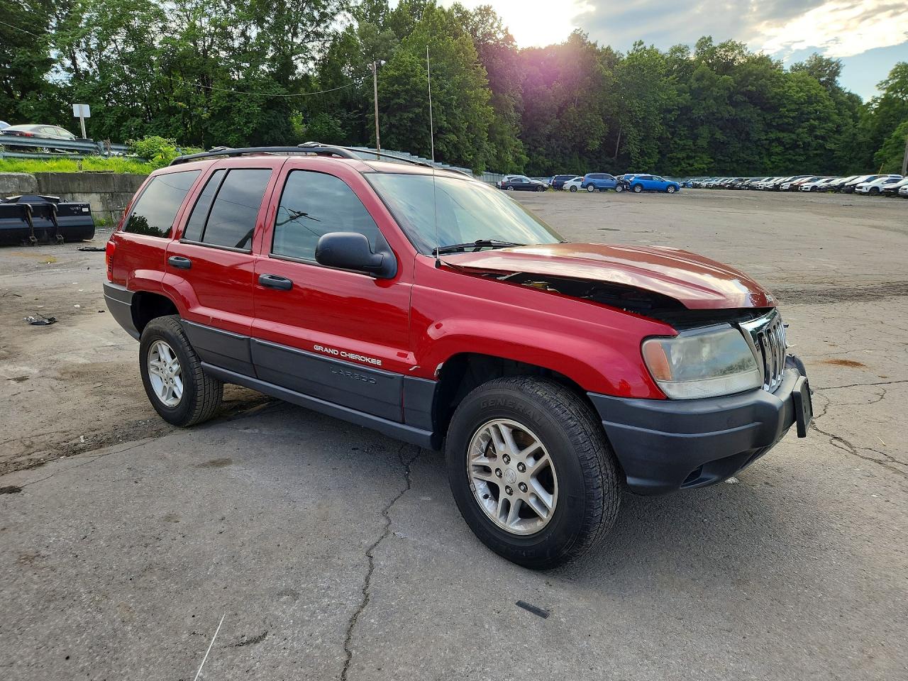 2003 Jeep Grand Cherokee Laredo Red vin: 1J4GW48SX3C544769
