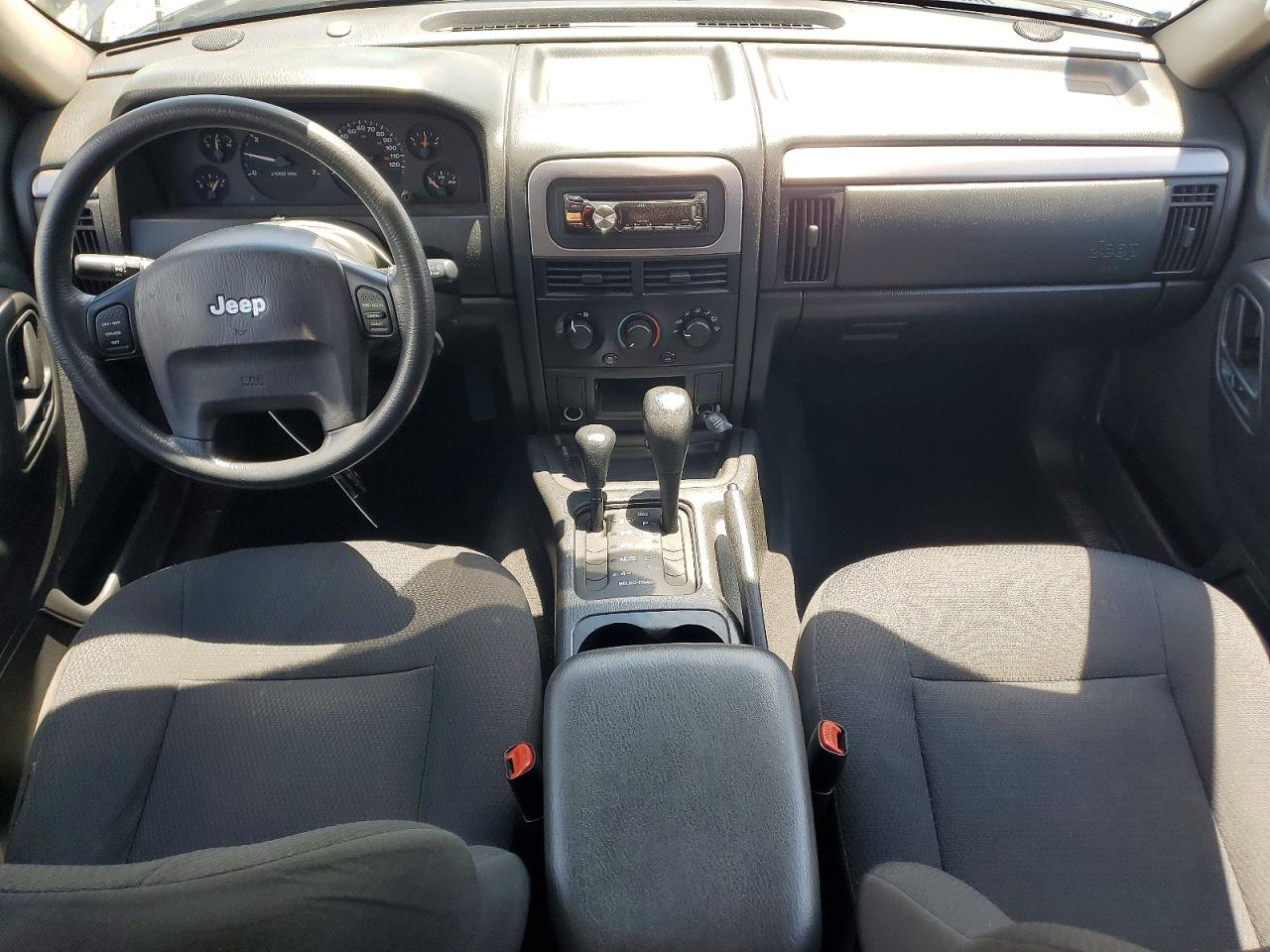 2004 Jeep Grand Cherokee Laredo Gray vin: 1J4GW48SX4C318877
