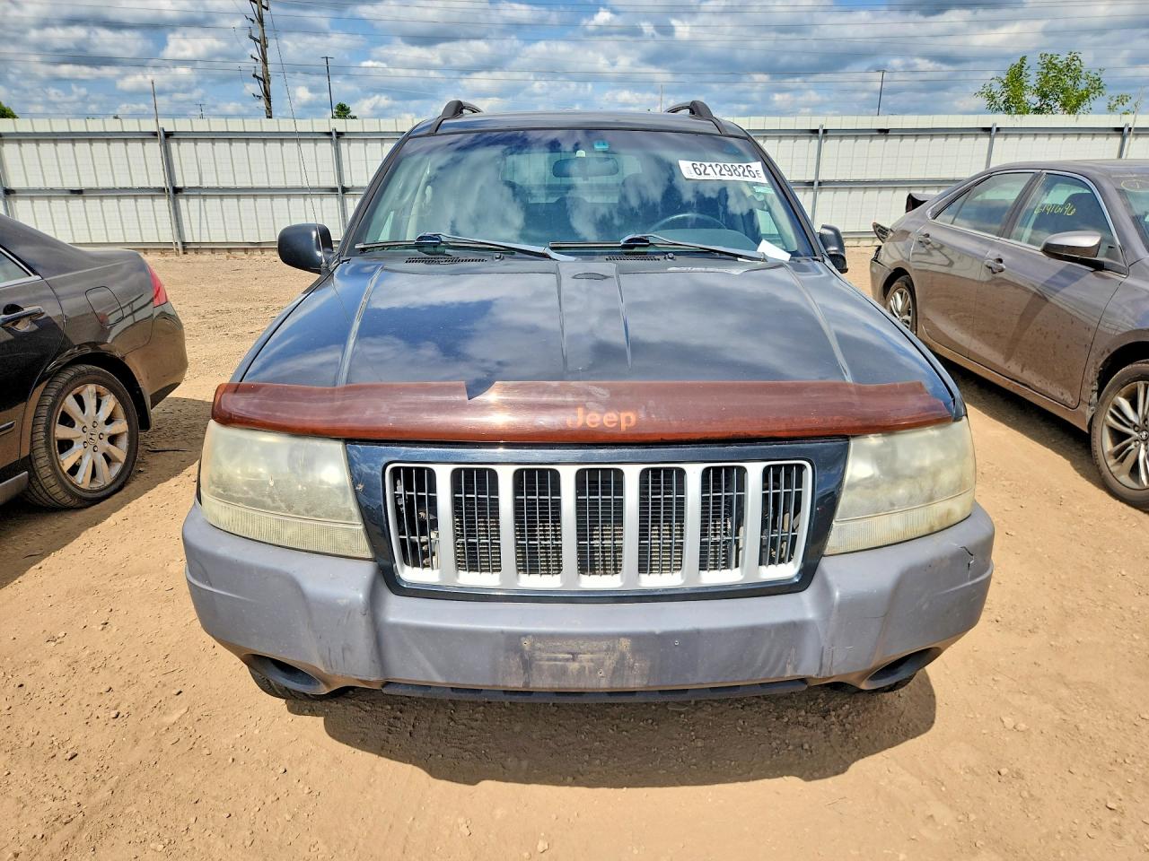 2004 Jeep Grand Cherokee Laredo Black vin: 1J4GW48SX4C401189