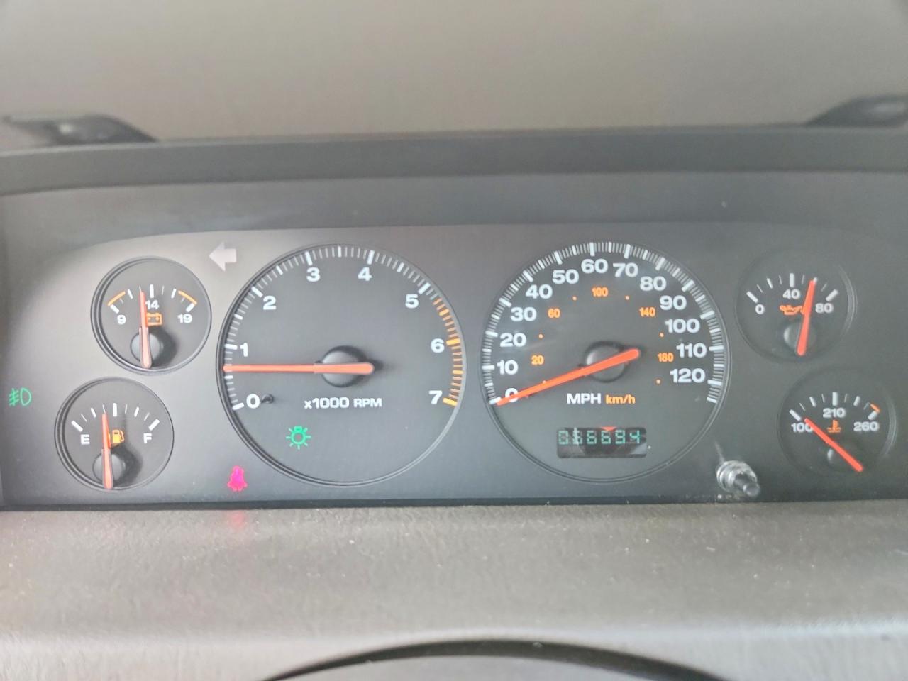 2000 Jeep Grand Cherokee Limited Бордовый vin: 1J4GW58N1YC282230